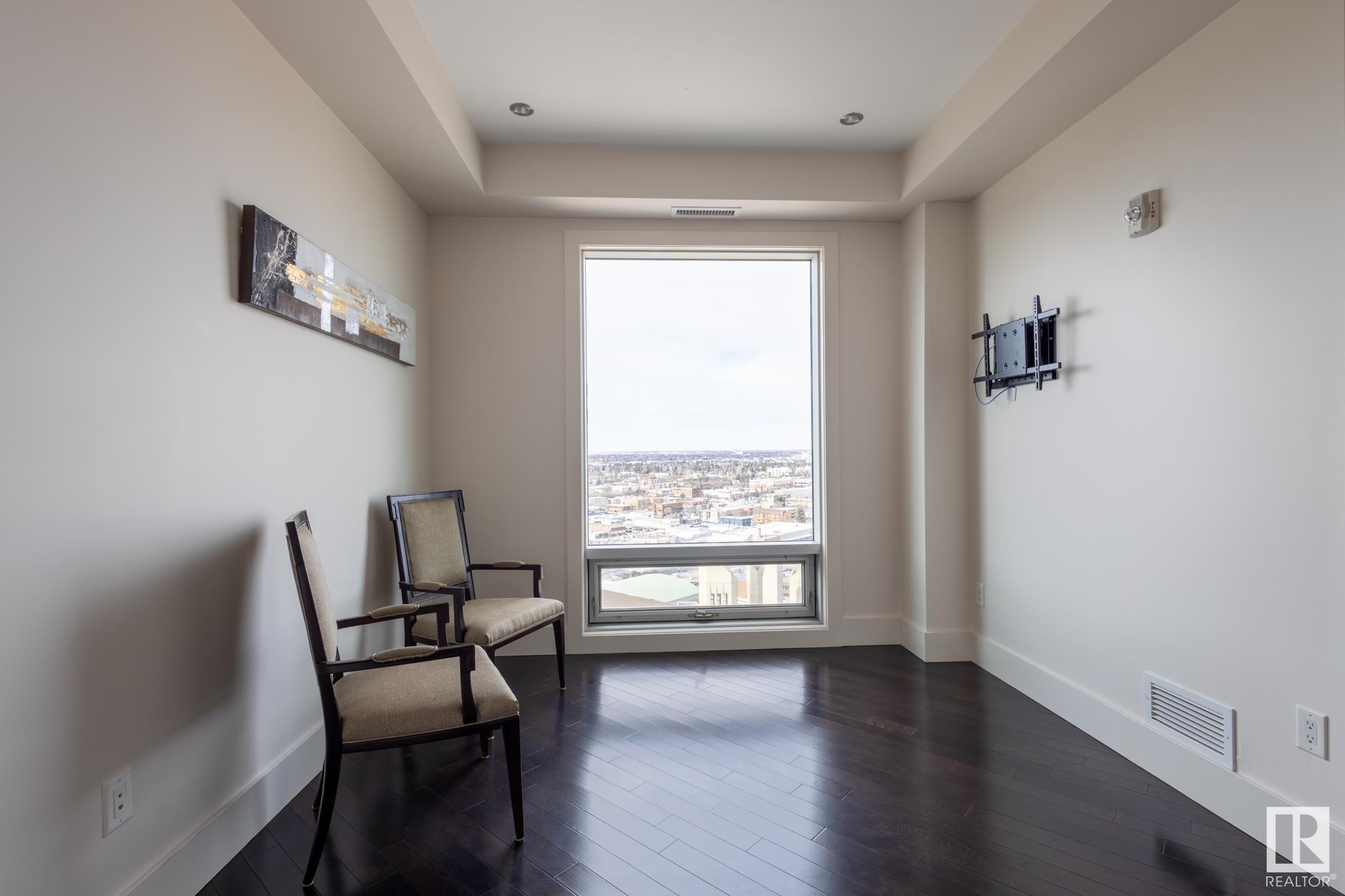      #2102 10388 105 ST NW , Edmonton,  ,T5J 0C2 ;  Listing Number: MLS E4420550