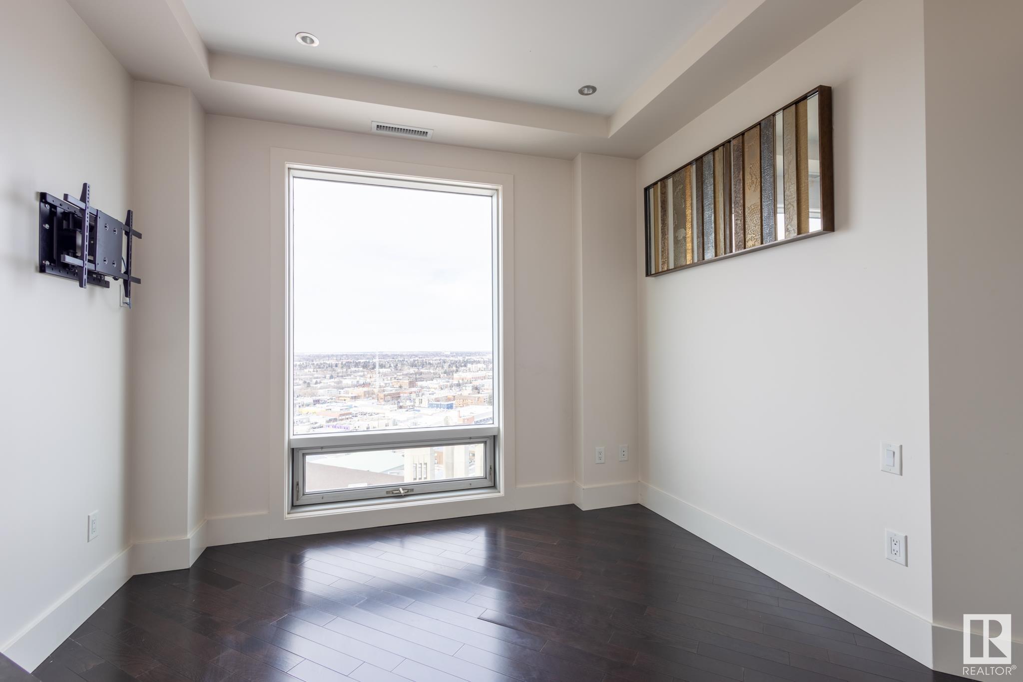      #2102 10388 105 ST NW , Edmonton,  ,T5J 0C2 ;  Listing Number: MLS E4420550
