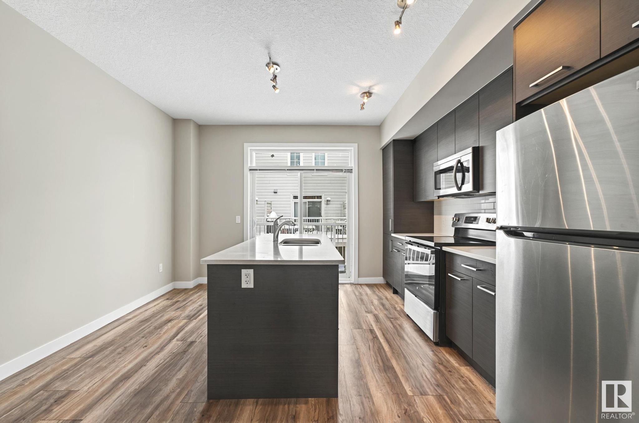      #10 1636 KERR RD NW , Edmonton,  ,T5E 6P9 ;  Listing Number: MLS E4420552