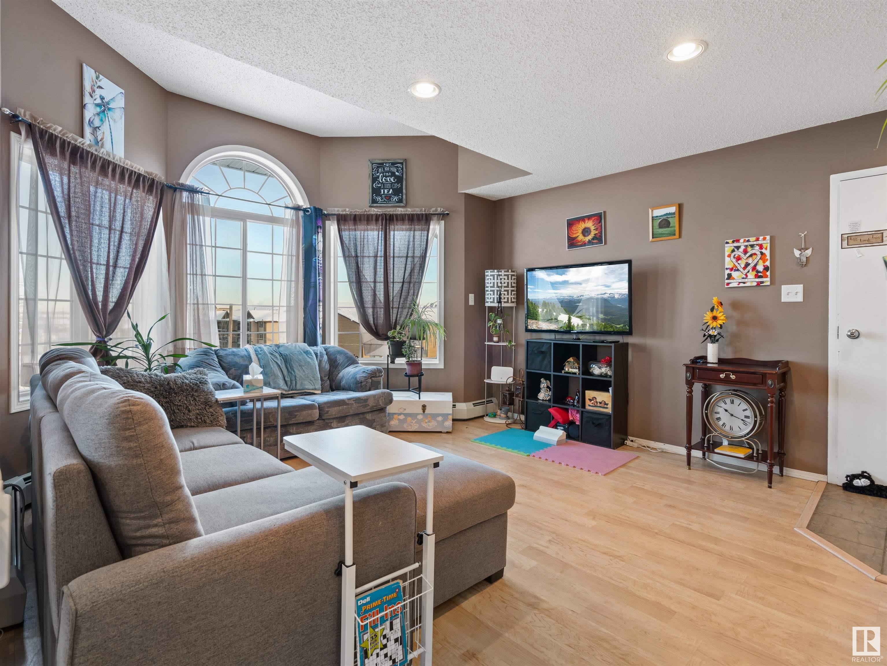      #8 4917 51 AV , Cold Lake,  ,T9M 2B8 ;  Listing Number: MLS E4420553