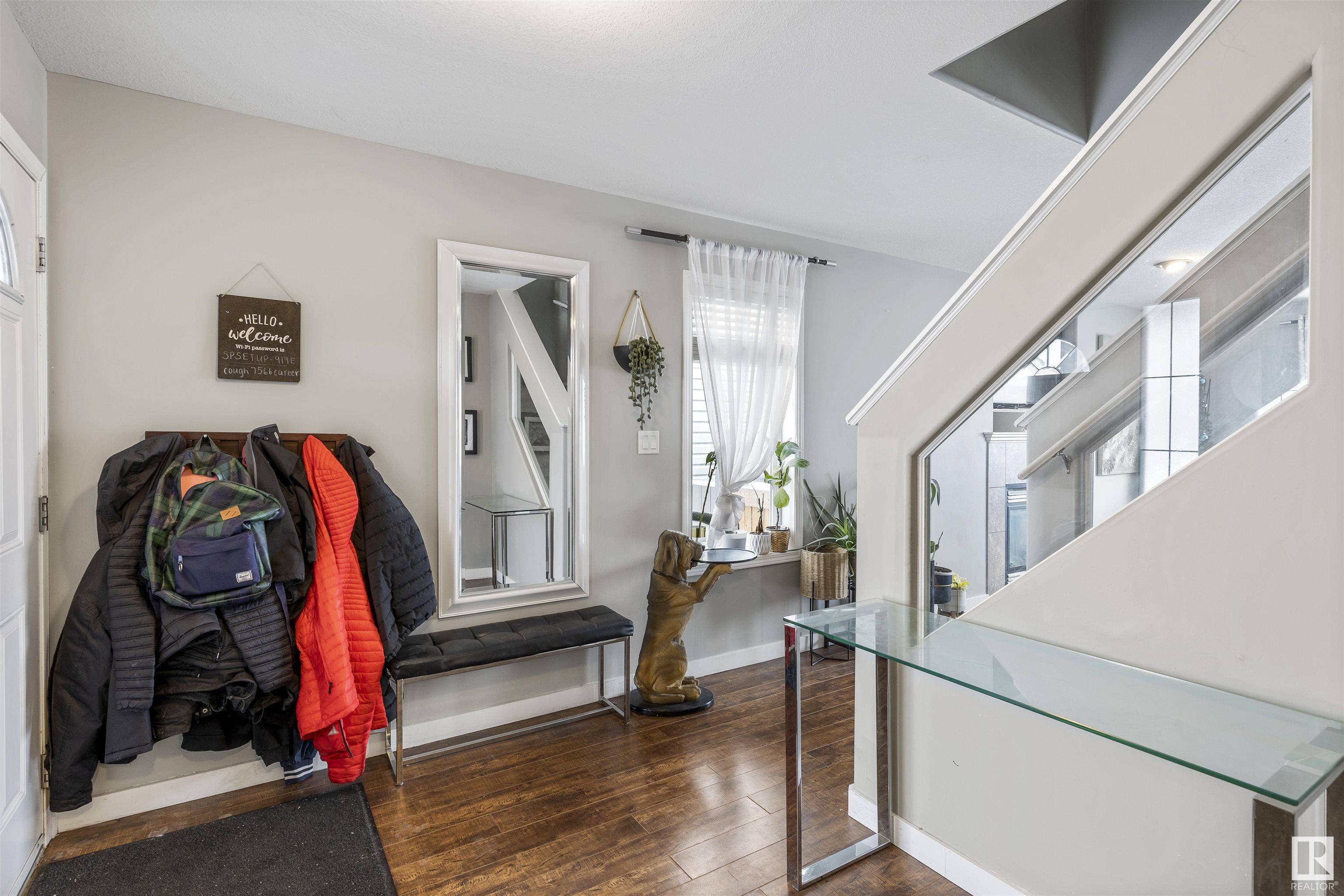      4615 204 ST NW , Edmonton,  ,T6M 0E3 ;  Listing Number: MLS E4420554
