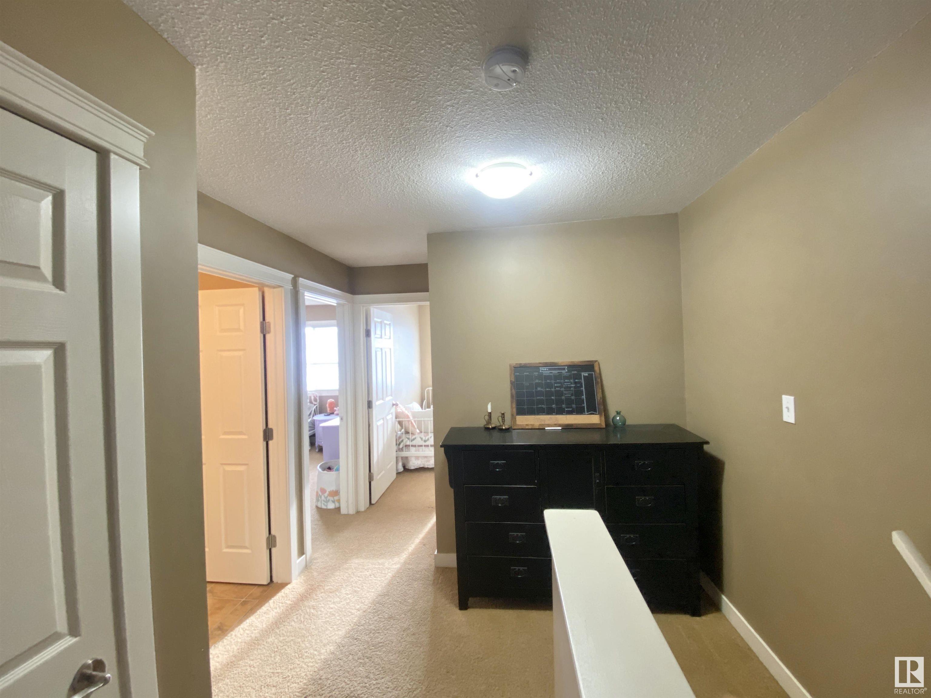      101 SANDSTONE ES , Stony Plain,  ,T7Z 0E2 ;  Listing Number: MLS E4420561