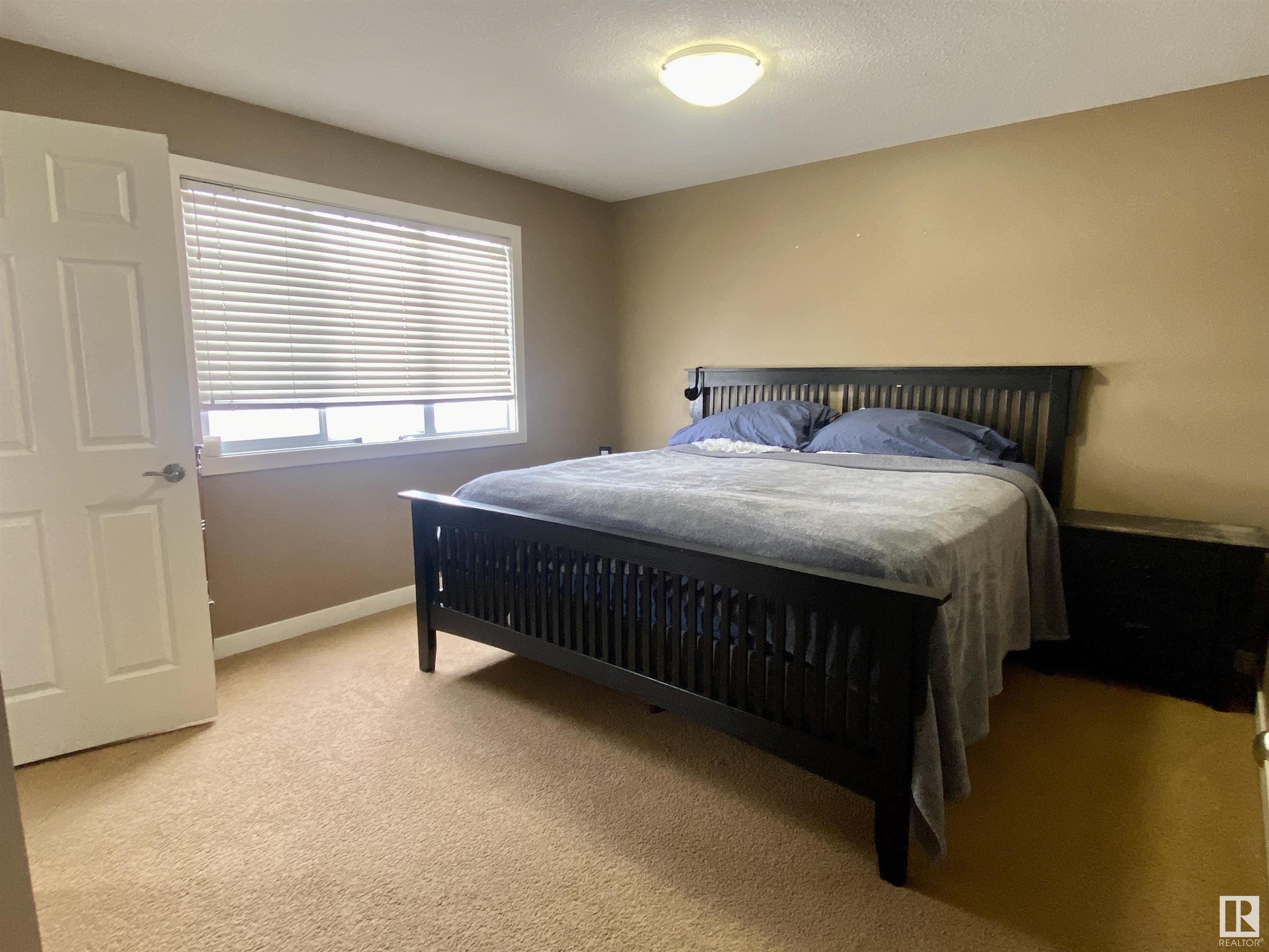      101 SANDSTONE ES , Stony Plain,  ,T7Z 0E2 ;  Listing Number: MLS E4420561