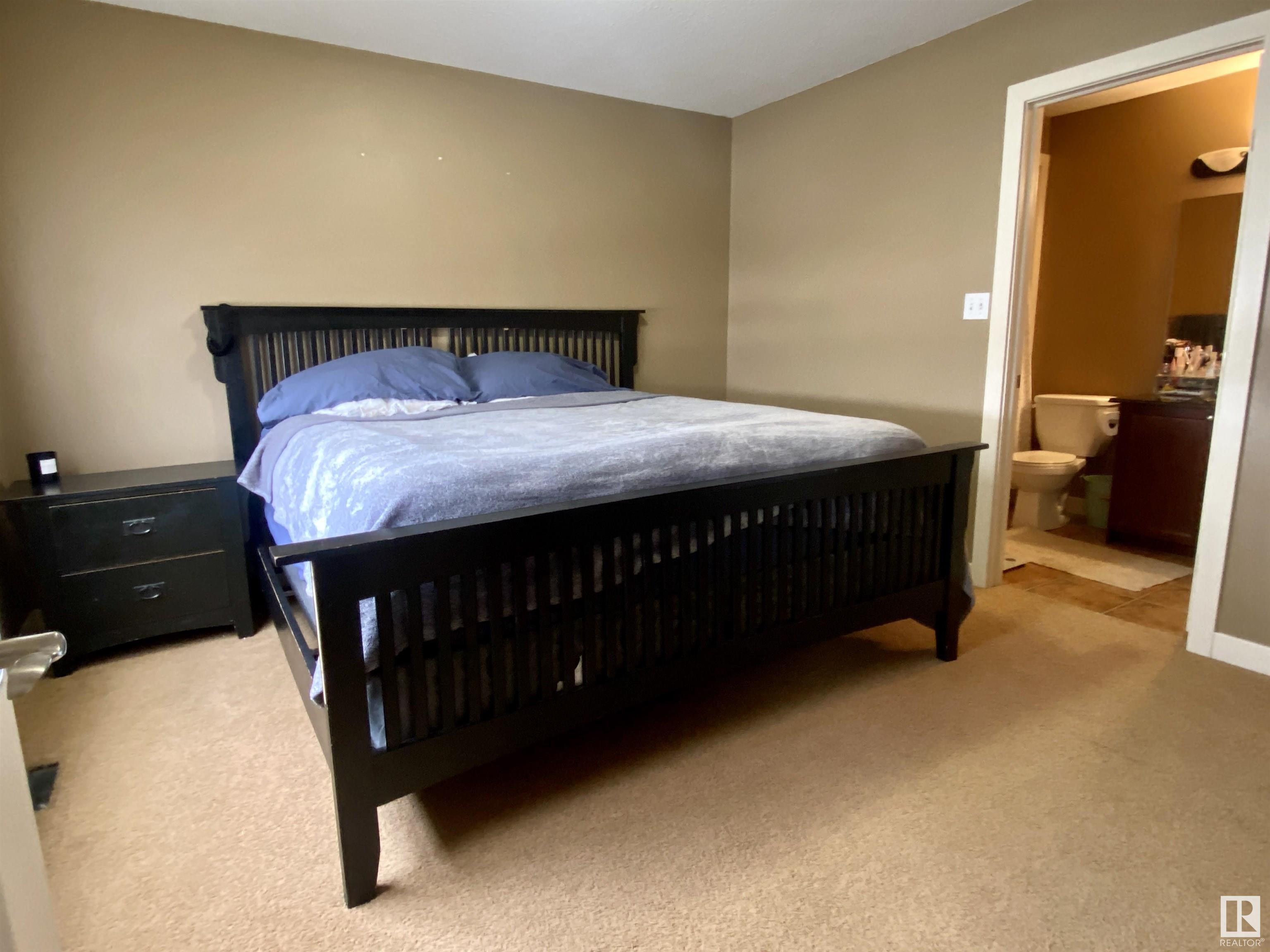      101 SANDSTONE ES , Stony Plain,  ,T7Z 0E2 ;  Listing Number: MLS E4420561