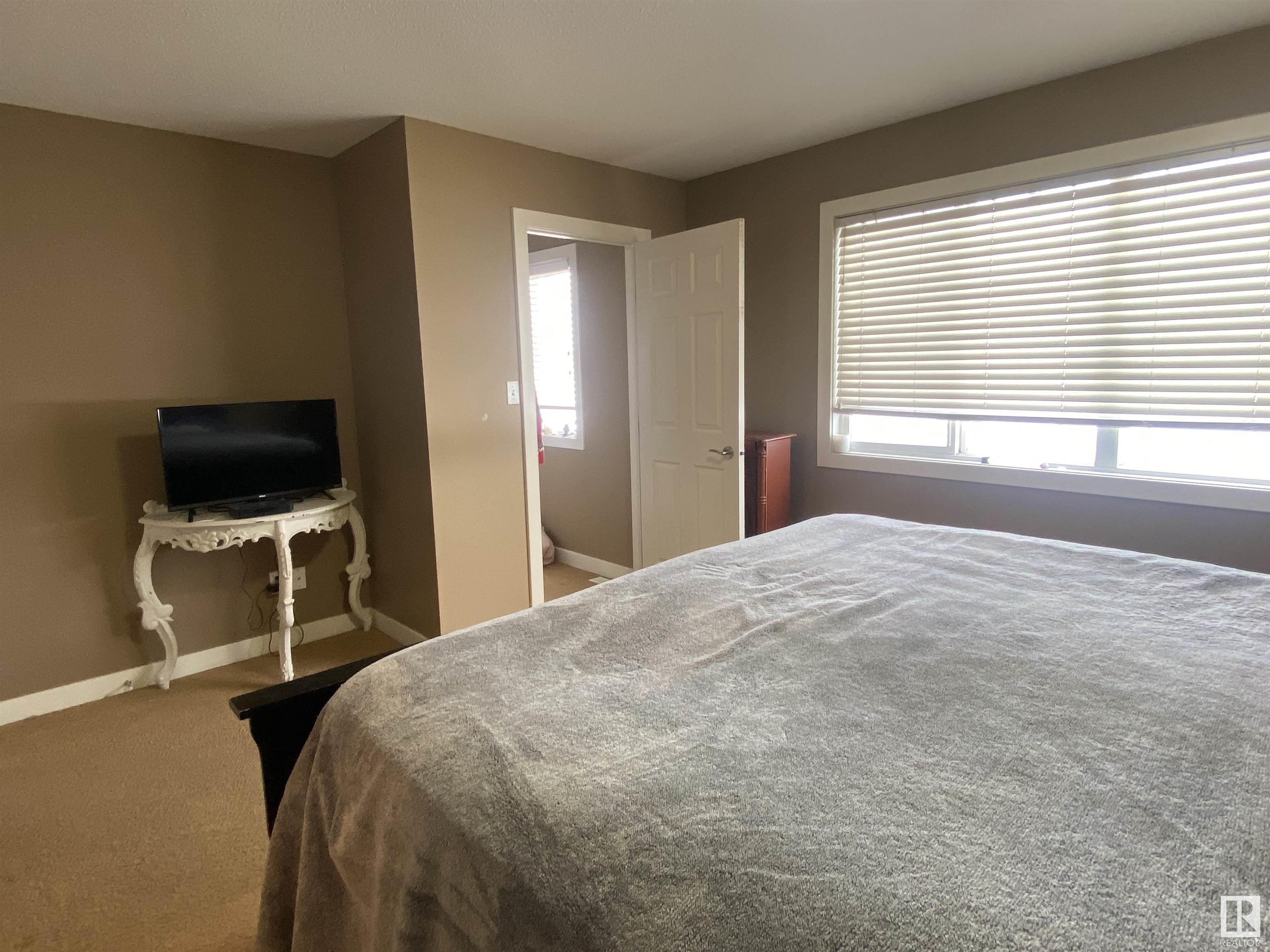      101 SANDSTONE ES , Stony Plain,  ,T7Z 0E2 ;  Listing Number: MLS E4420561