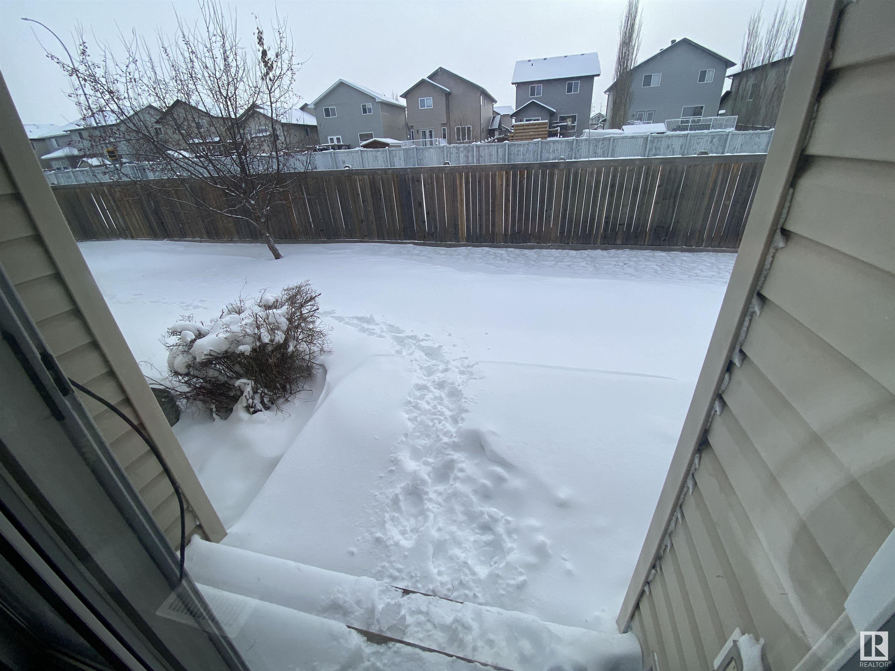     101 SANDSTONE ES , Stony Plain,  ,T7Z 0E2 ;  Listing Number: MLS E4420561