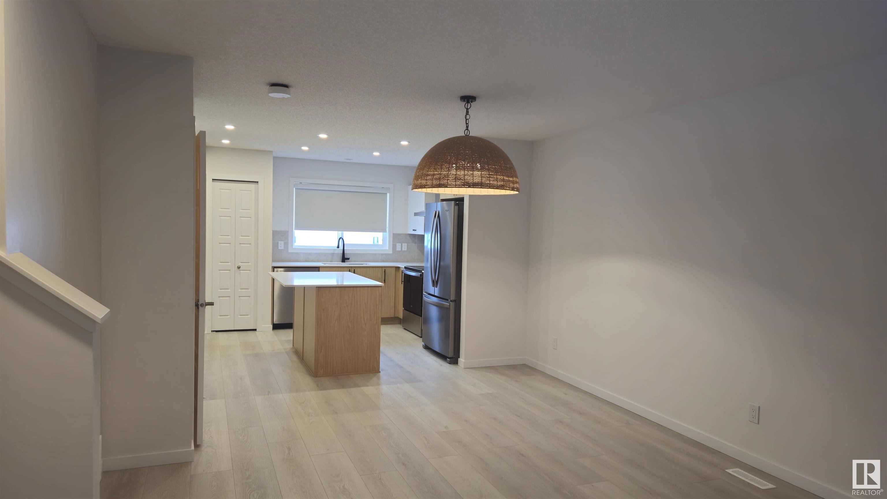      22415 88 AV NW , Edmonton,  ,T5T 7W6 ;  Listing Number: MLS E4420562