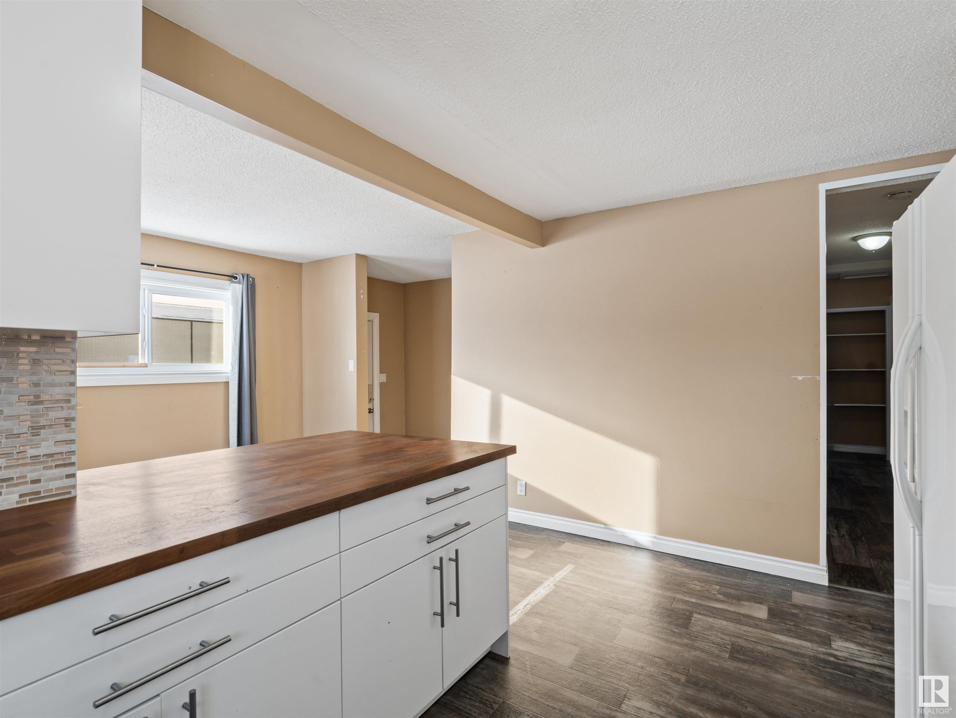     3626 50 ST , Cold Lake,  ,T9M 1S6 ;  Listing Number: MLS E4420563