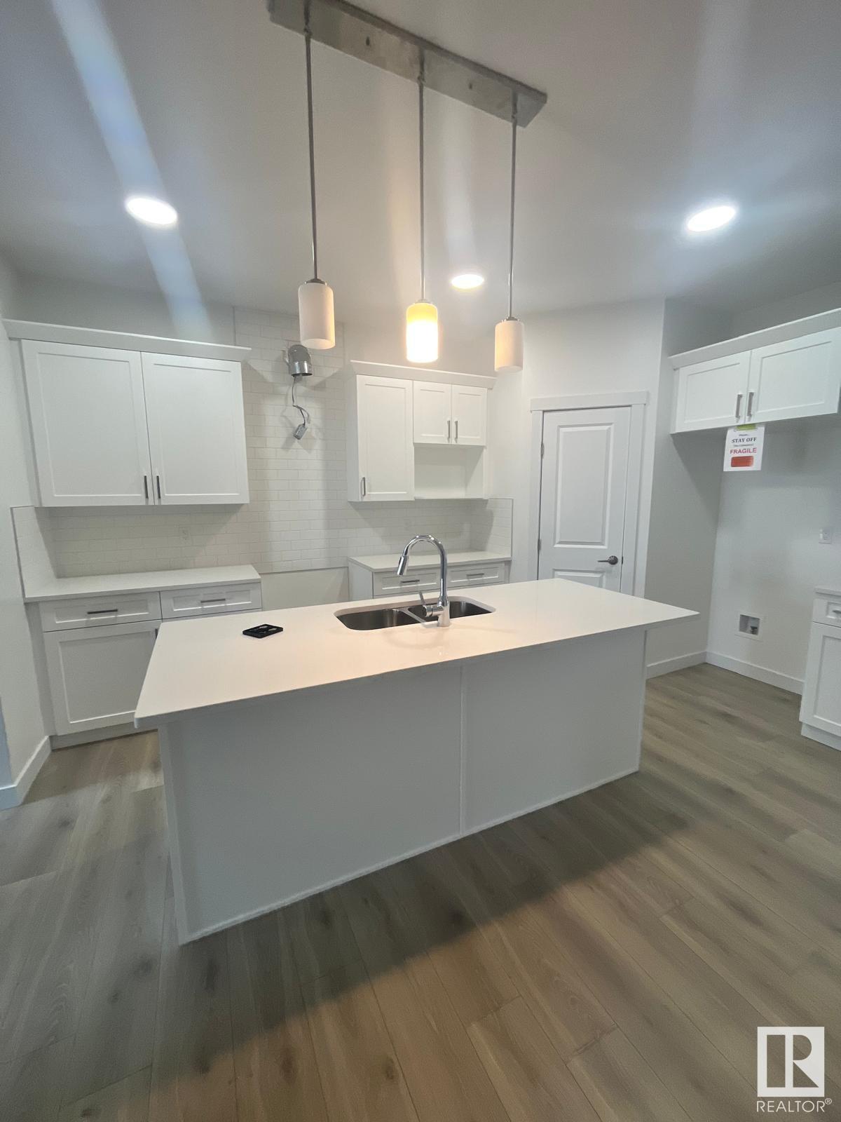      9367 221 ST NW , Edmonton,  ,T6T 1N1 ;  Listing Number: MLS E4420568