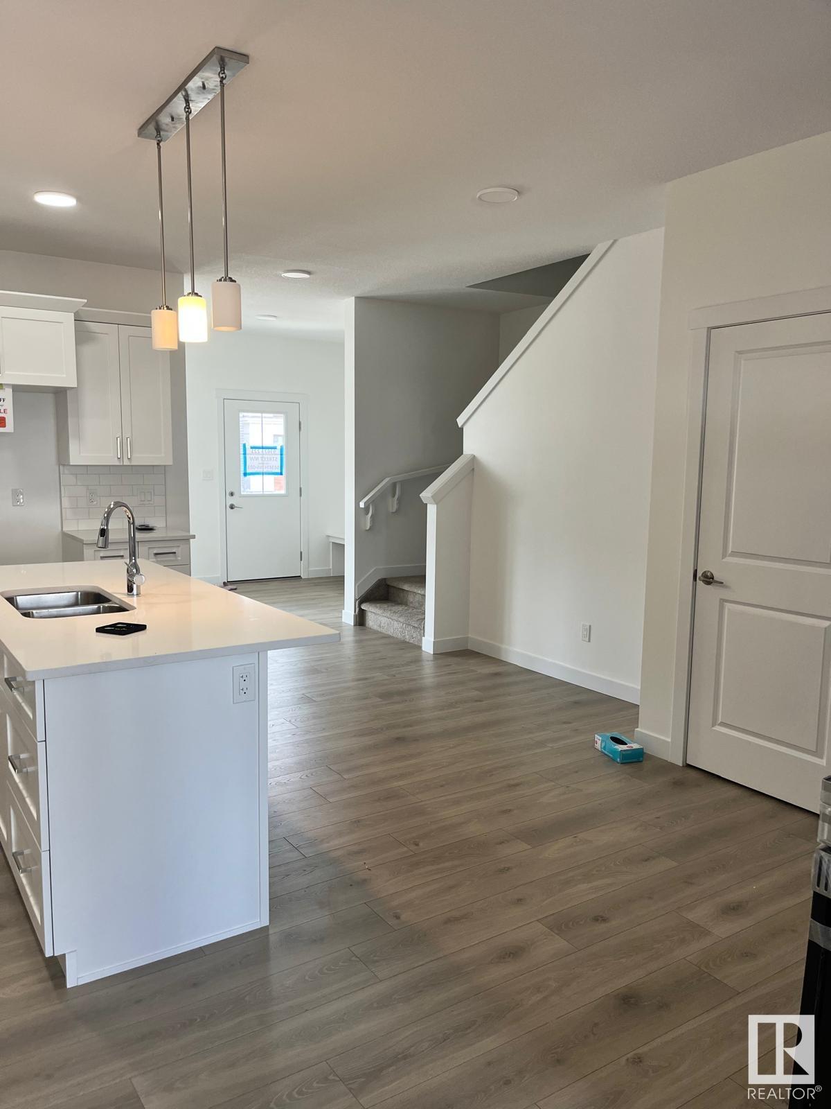      9367 221 ST NW , Edmonton,  ,T6T 1N1 ;  Listing Number: MLS E4420568