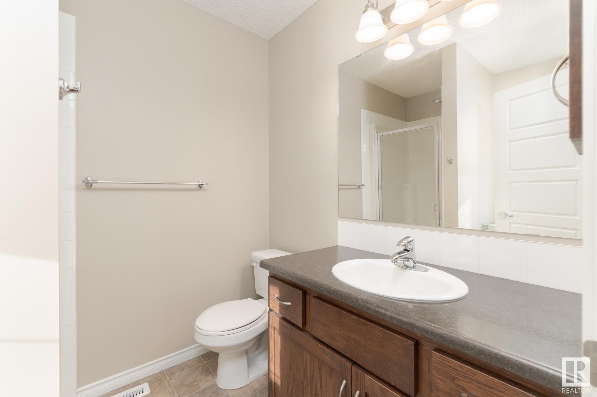      16 VANESSA AV , Spruce Grove,  ,T7X 0B9 ;  Listing Number: MLS E4420571