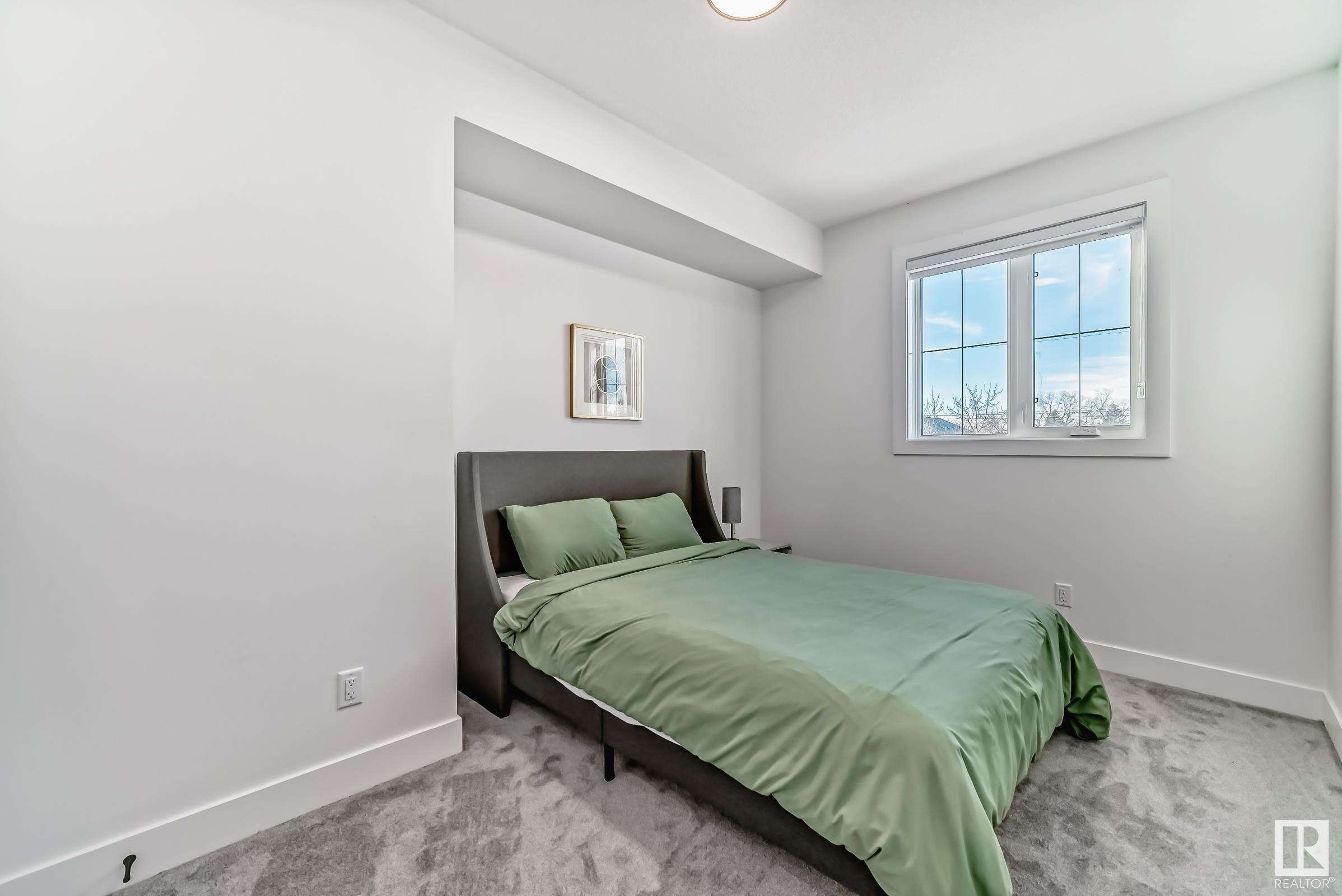      9736 160 ST NW , Edmonton,  ,T5P 3C8 ;  Listing Number: MLS E4420573