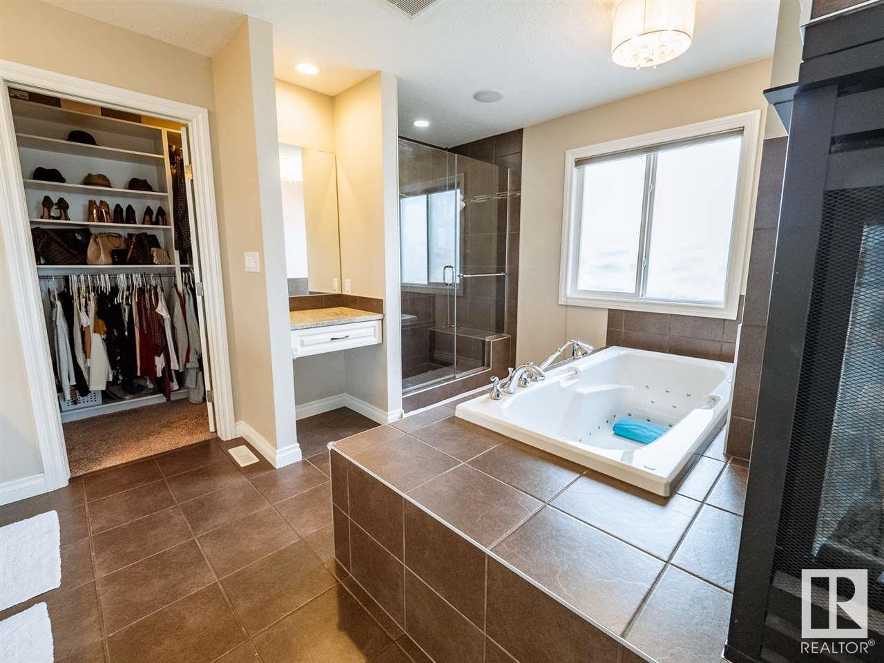      1618 WATES CL SW , Edmonton,  ,T6W 0X5 ;  Listing Number: MLS E4420574