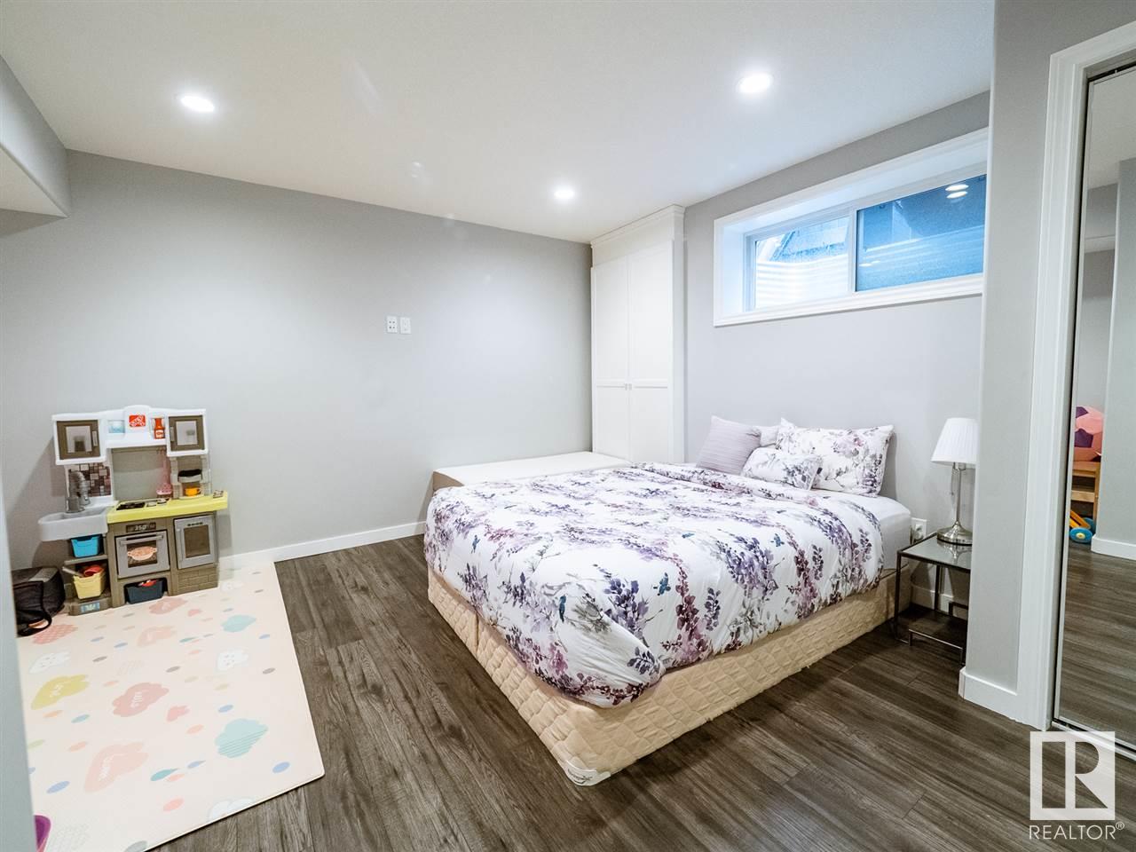      1618 WATES CL SW , Edmonton,  ,T6W 0X5 ;  Listing Number: MLS E4420574