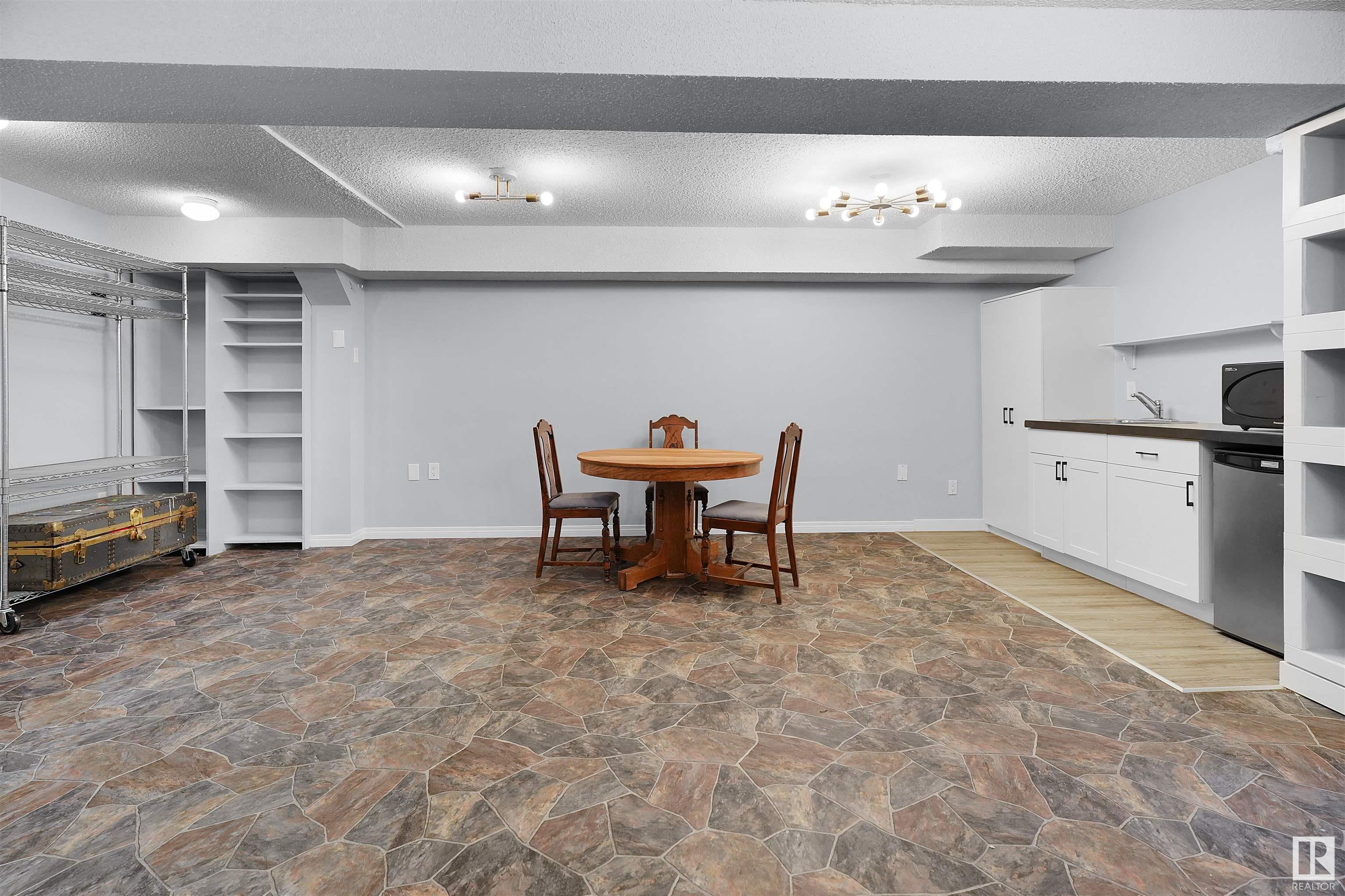      9007 OTTEWELL RD NW , Edmonton,  ,T6R 2C6 ;  Listing Number: MLS E4420575