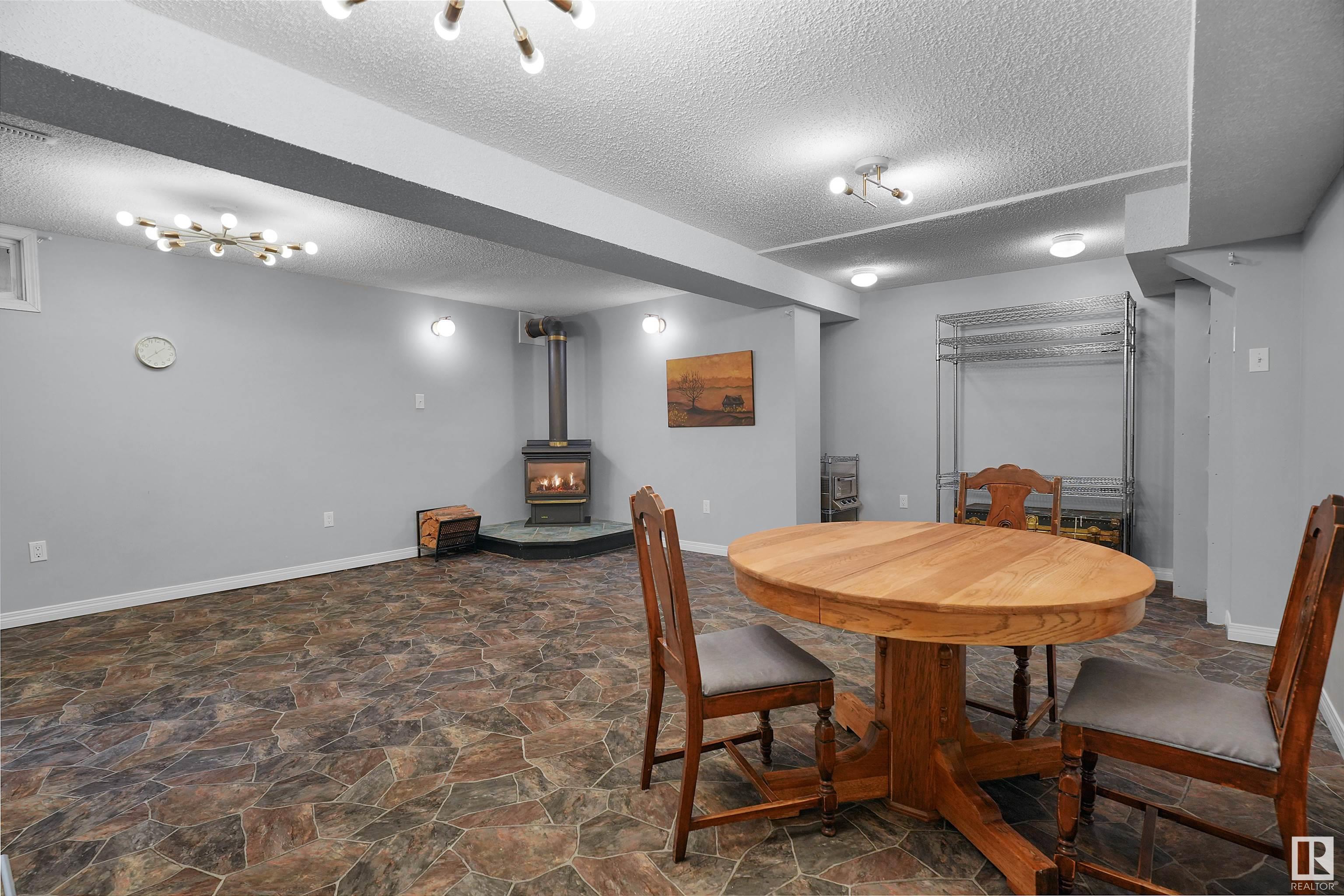      9007 OTTEWELL RD NW , Edmonton,  ,T6R 2C6 ;  Listing Number: MLS E4420575