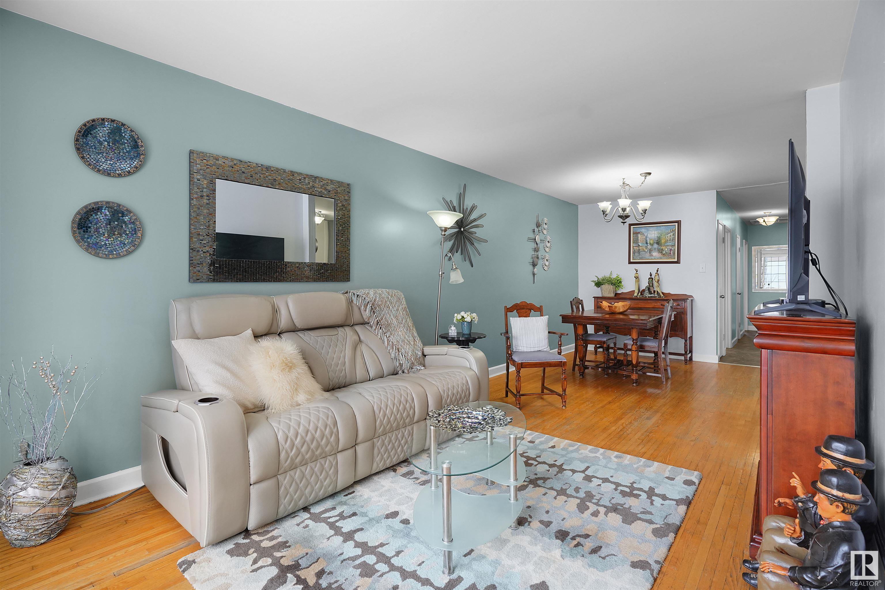      9007 OTTEWELL RD NW , Edmonton,  ,T6R 2C6 ;  Listing Number: MLS E4420575