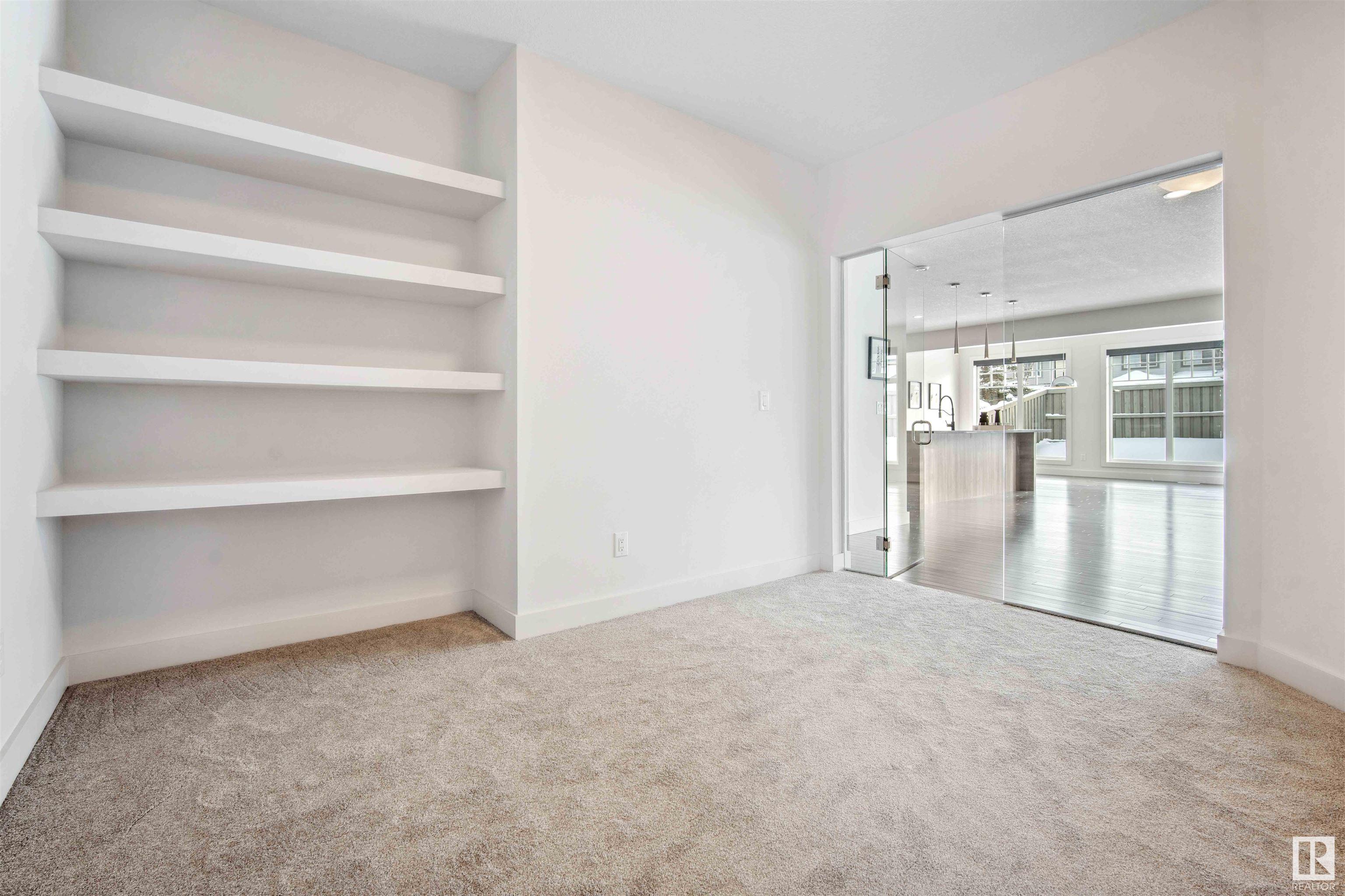      1971 AINSLIE LINK LI SW , Edmonton,  ,T6W 2M1 ;  Listing Number: MLS E4420578