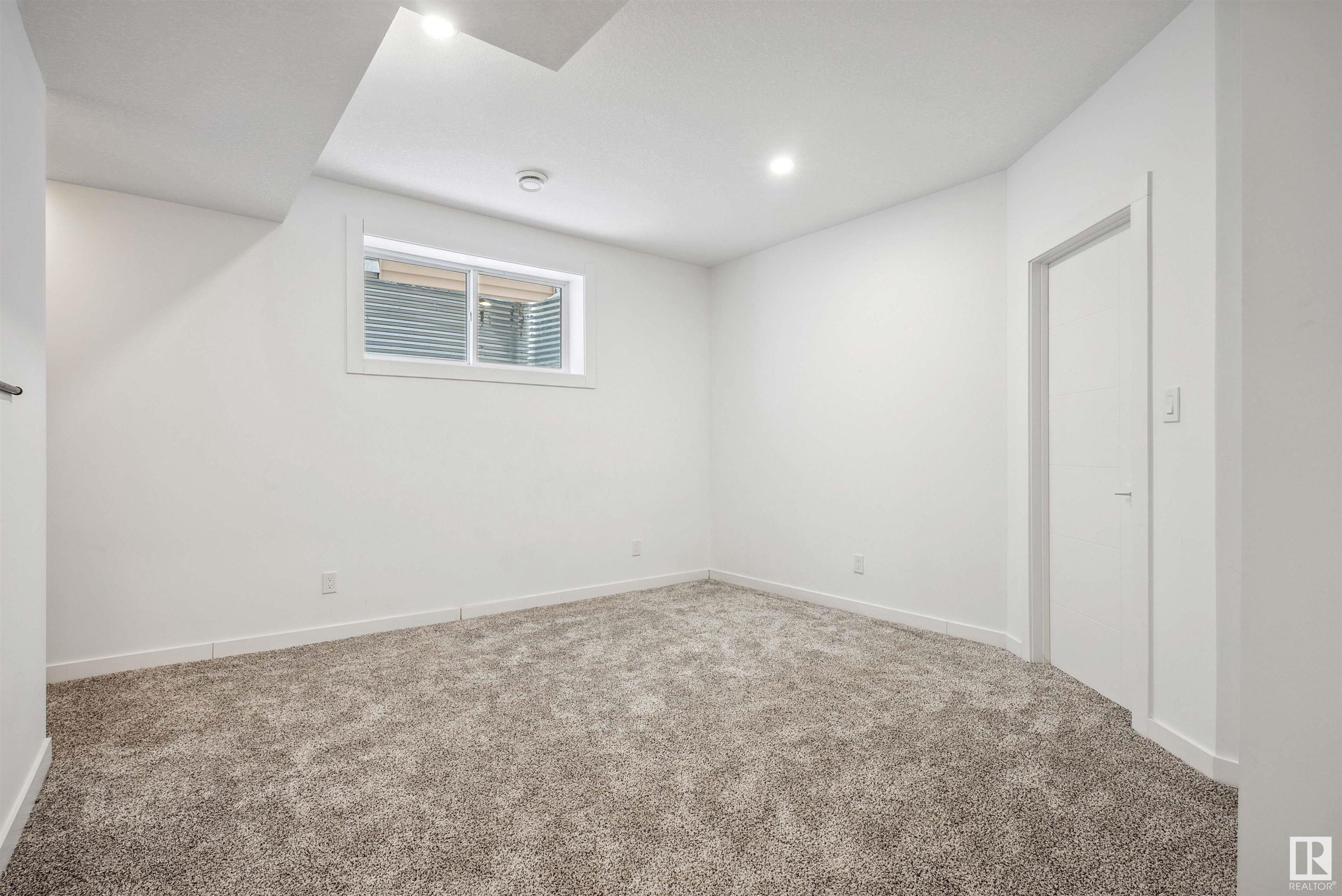      1971 AINSLIE LINK LI SW , Edmonton,  ,T6W 2M1 ;  Listing Number: MLS E4420578
