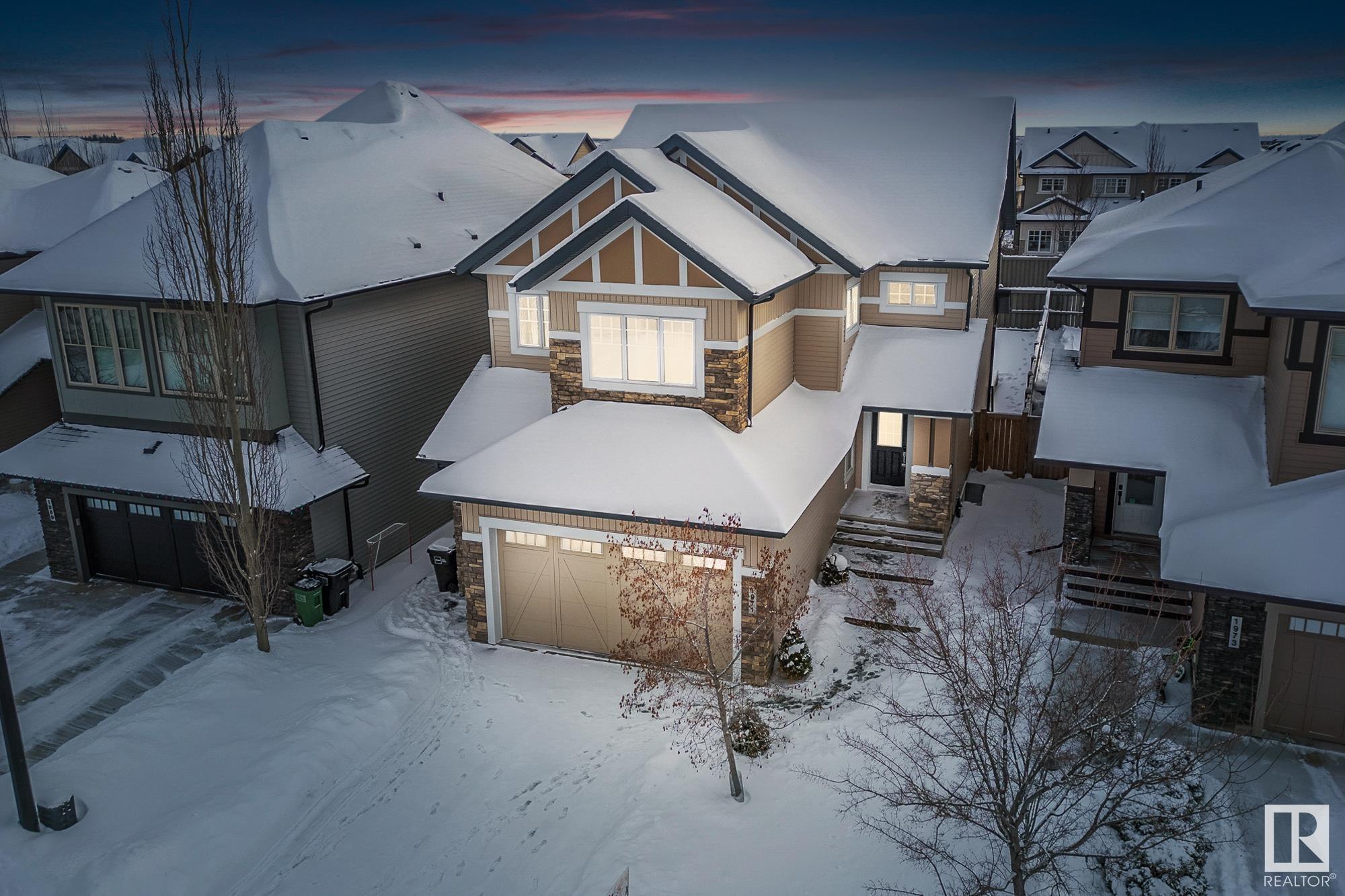      1971 AINSLIE LINK LI SW , Edmonton,  ,T6W 2M1 ;  Listing Number: MLS E4420578