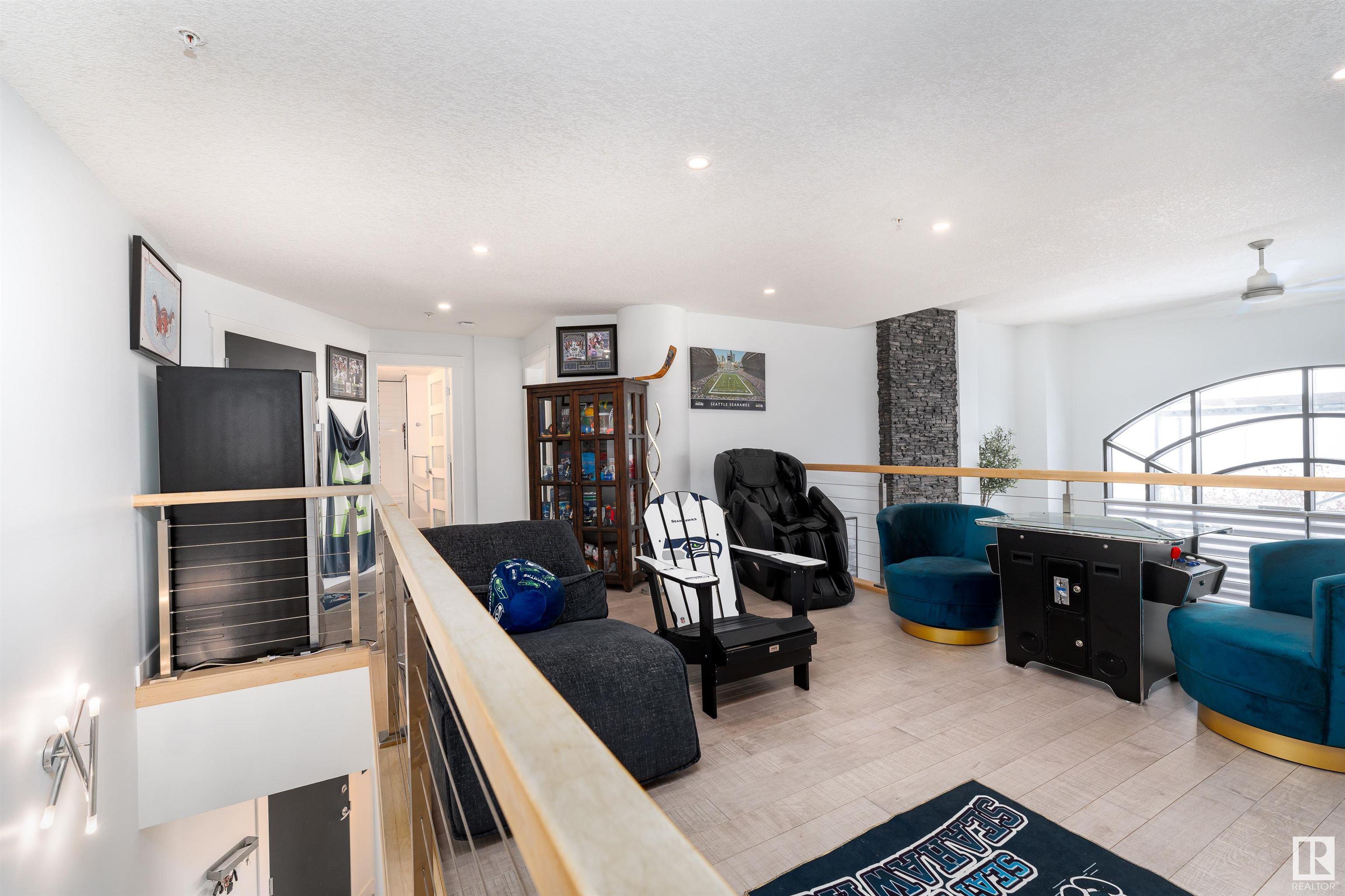      #106 9020 JASPER AV NW , Edmonton,  ,T5H 3S8 ;  Listing Number: MLS E4420581