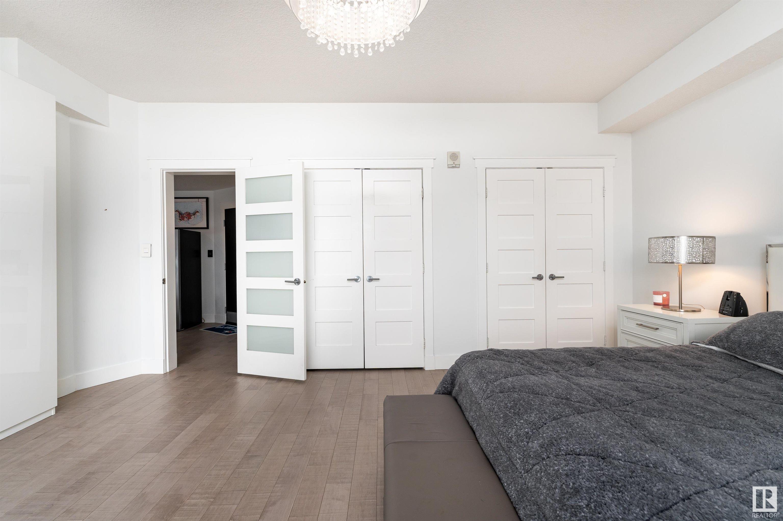      #106 9020 JASPER AV NW , Edmonton,  ,T5H 3S8 ;  Listing Number: MLS E4420581