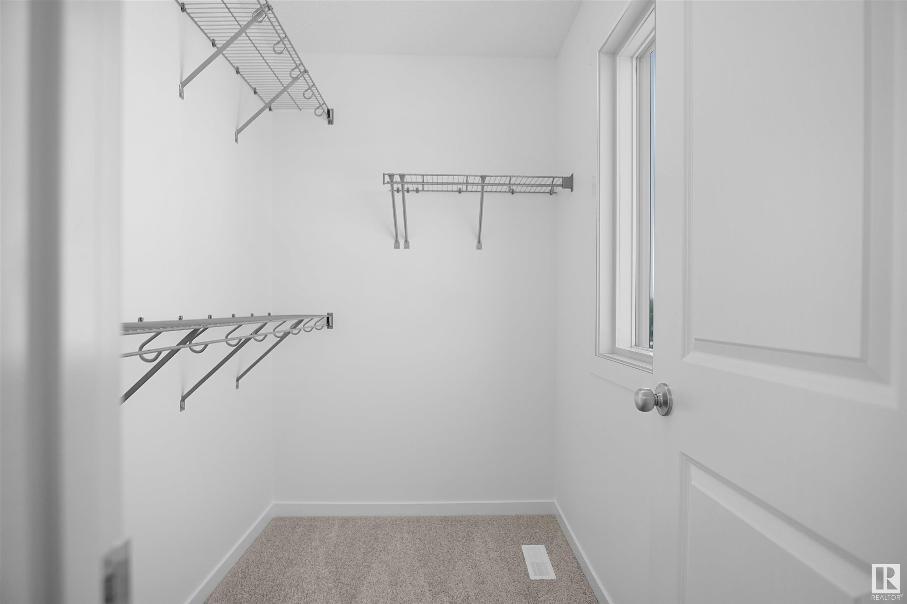      #44 525 Secord BV NW , Edmonton,  ,T5T 7V3 ;  Listing Number: MLS E4420582