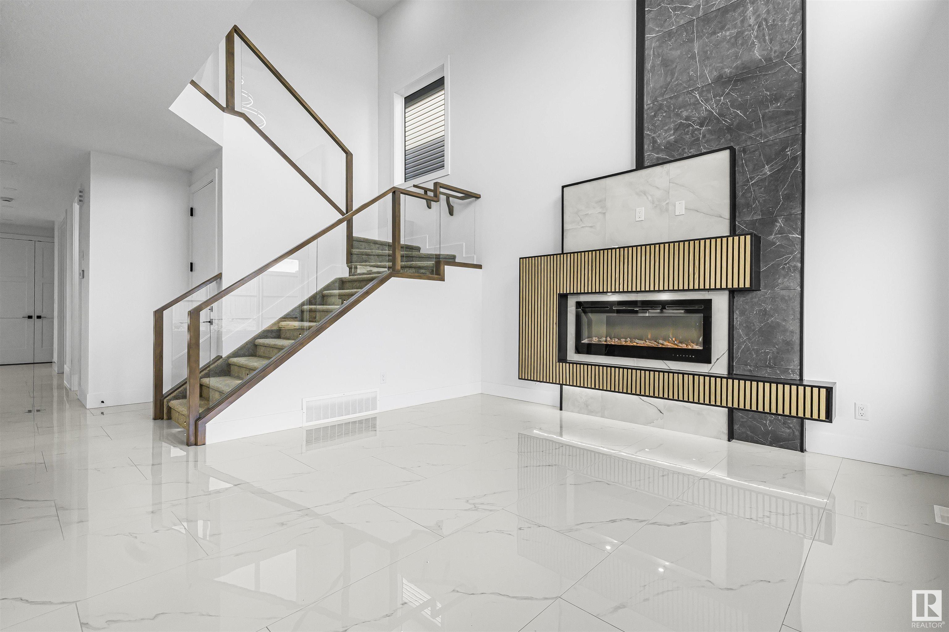      15019 10 ST NW , Edmonton,  ,T5Y 4C8 ;  Listing Number: MLS E4420596