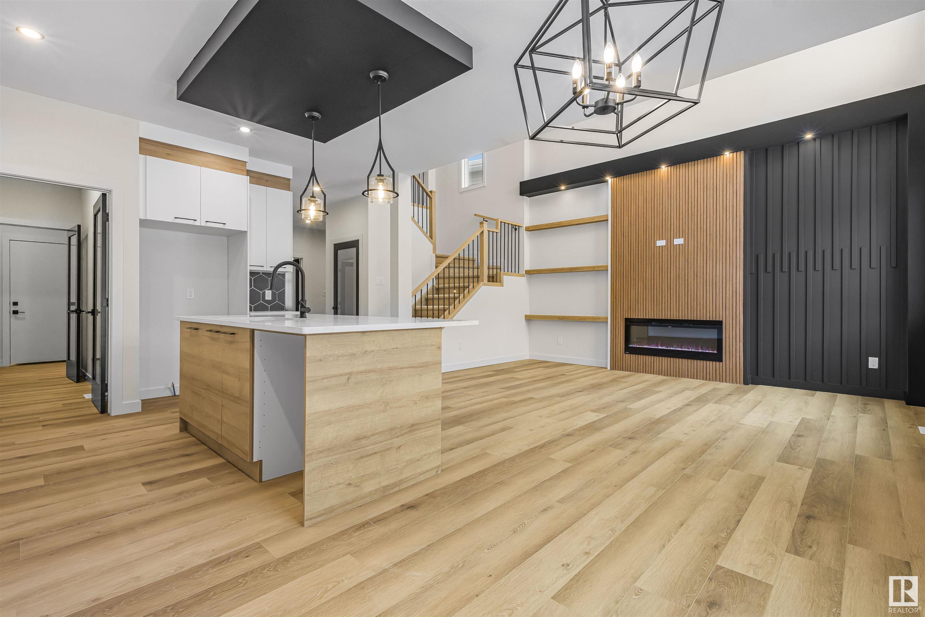      25 ASHBURY CR , Spruce Grove,  ,T7X 3C6 ;  Listing Number: MLS E4420601