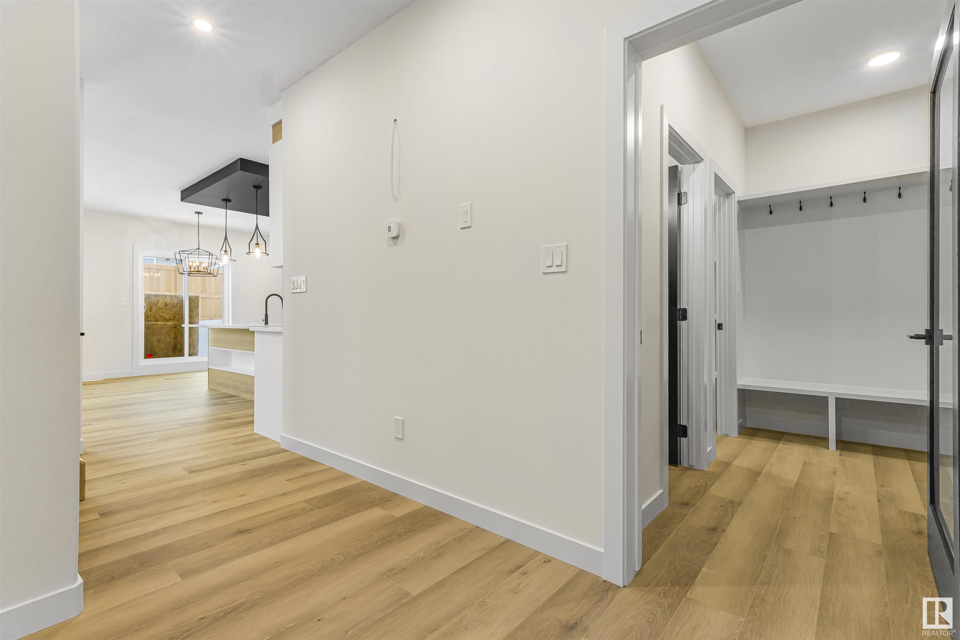     25 ASHBURY CR , Spruce Grove,  ,T7X 3C6 ;  Listing Number: MLS E4420601