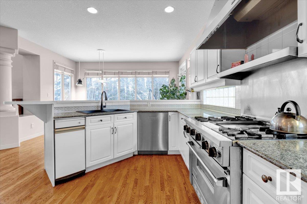      966 WALLBRIDGE PL NW , Edmonton,  ,T6M 2L7 ;  Listing Number: MLS E4420608