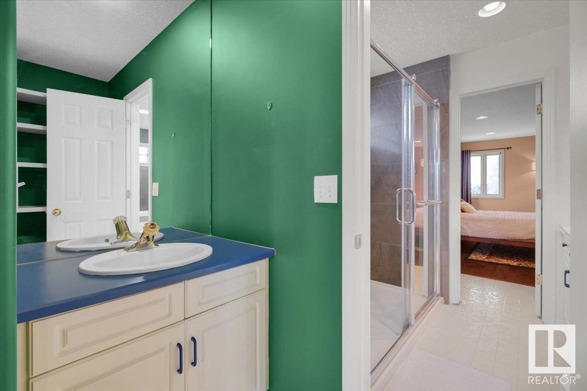      966 WALLBRIDGE PL NW , Edmonton,  ,T6M 2L7 ;  Listing Number: MLS E4420608