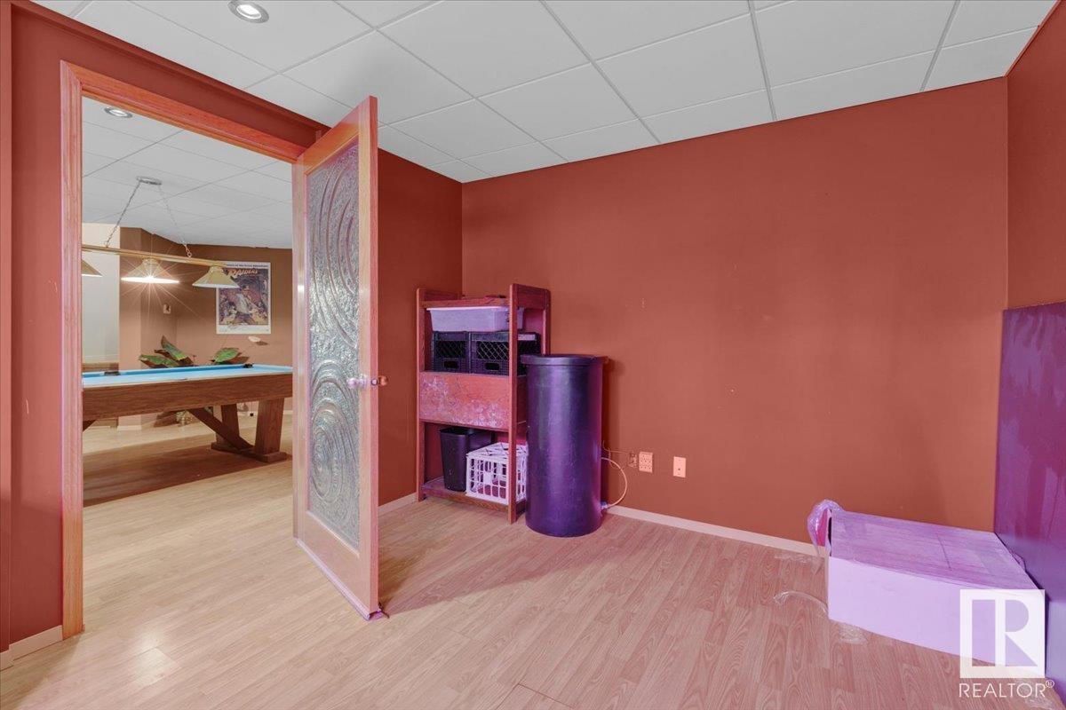      966 WALLBRIDGE PL NW , Edmonton,  ,T6M 2L7 ;  Listing Number: MLS E4420608