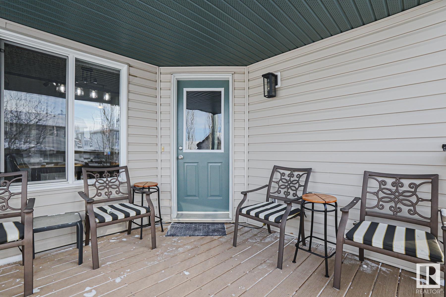      11 LAMPLIGHT CV , Spruce Grove,  ,T7X 4R2 ;  Listing Number: MLS E4420609