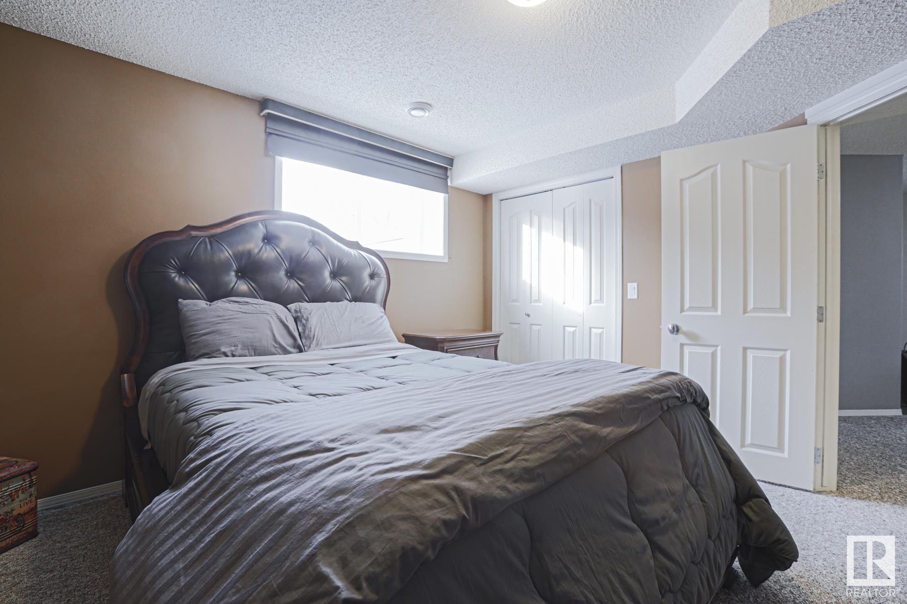      11 LAMPLIGHT CV , Spruce Grove,  ,T7X 4R2 ;  Listing Number: MLS E4420609
