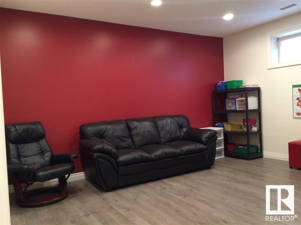      16403 37 ST NW , Edmonton,  ,T5Y 0H9 ;  Listing Number: MLS E4420617