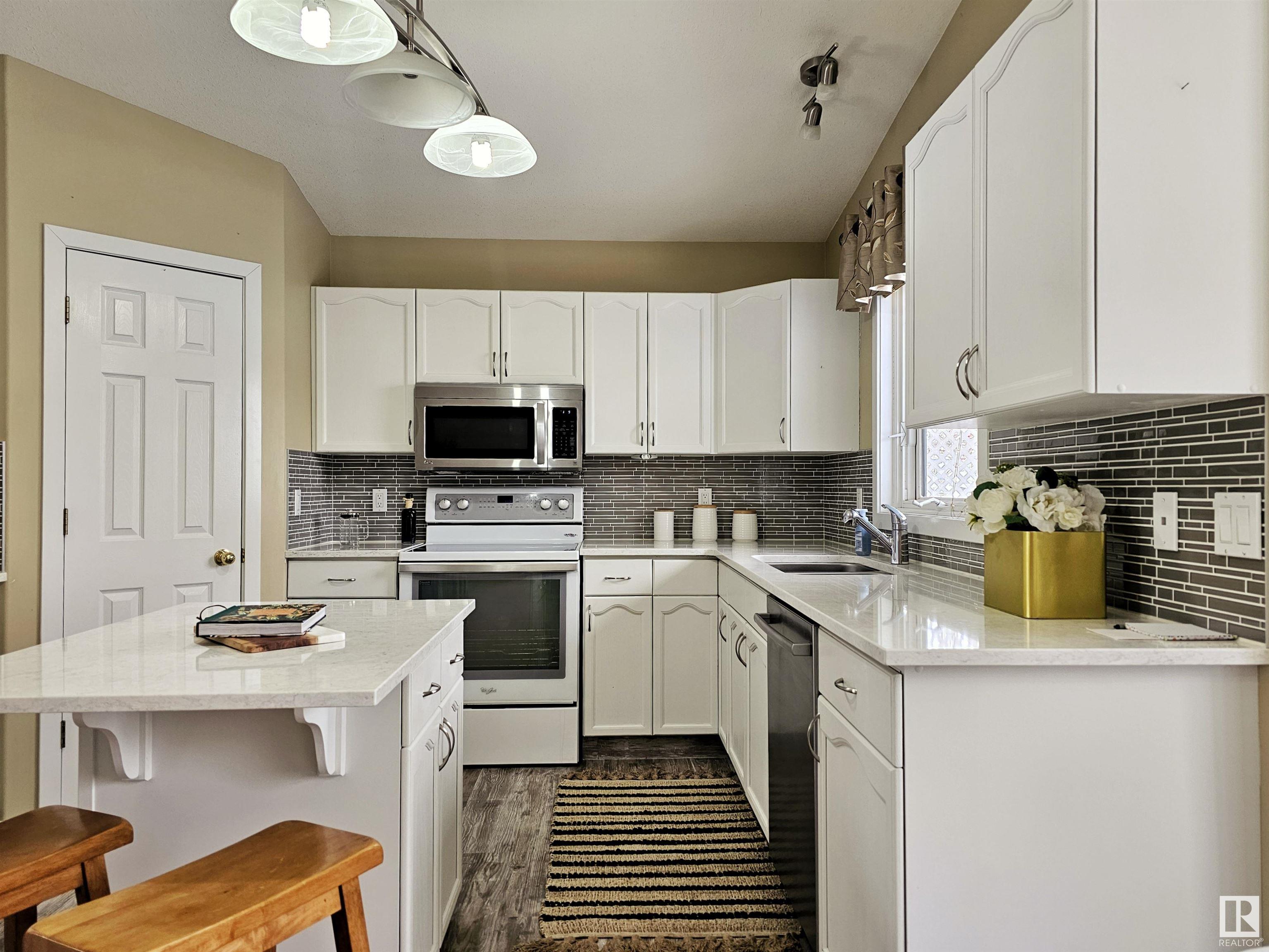      11 HANRATTY PT NW , St. Albert,  ,T8N 6B5 ;  Listing Number: MLS E4420618