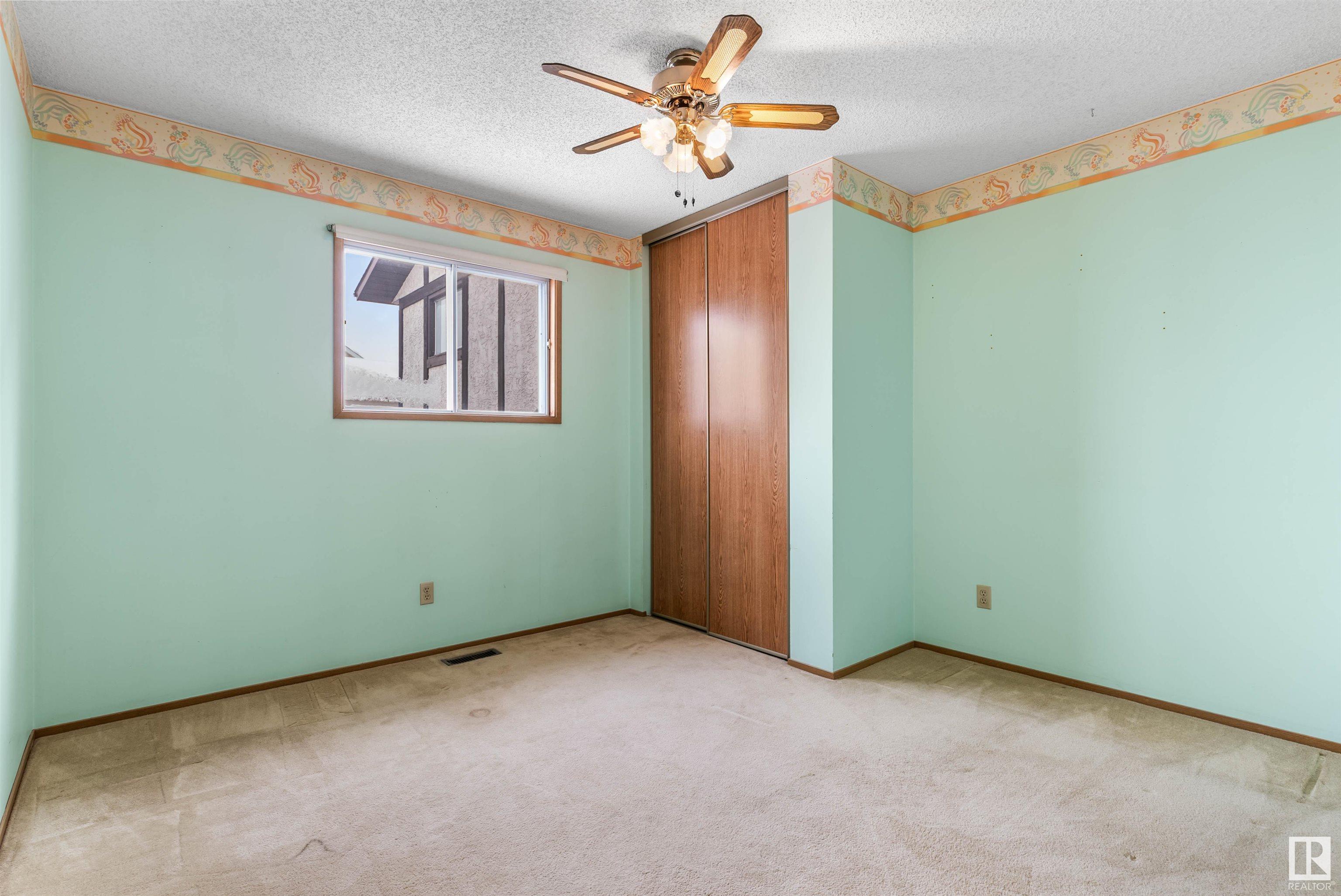      8330 158 AV NW , Edmonton,  ,T5Z 2P1 ;  Listing Number: MLS E4420624
