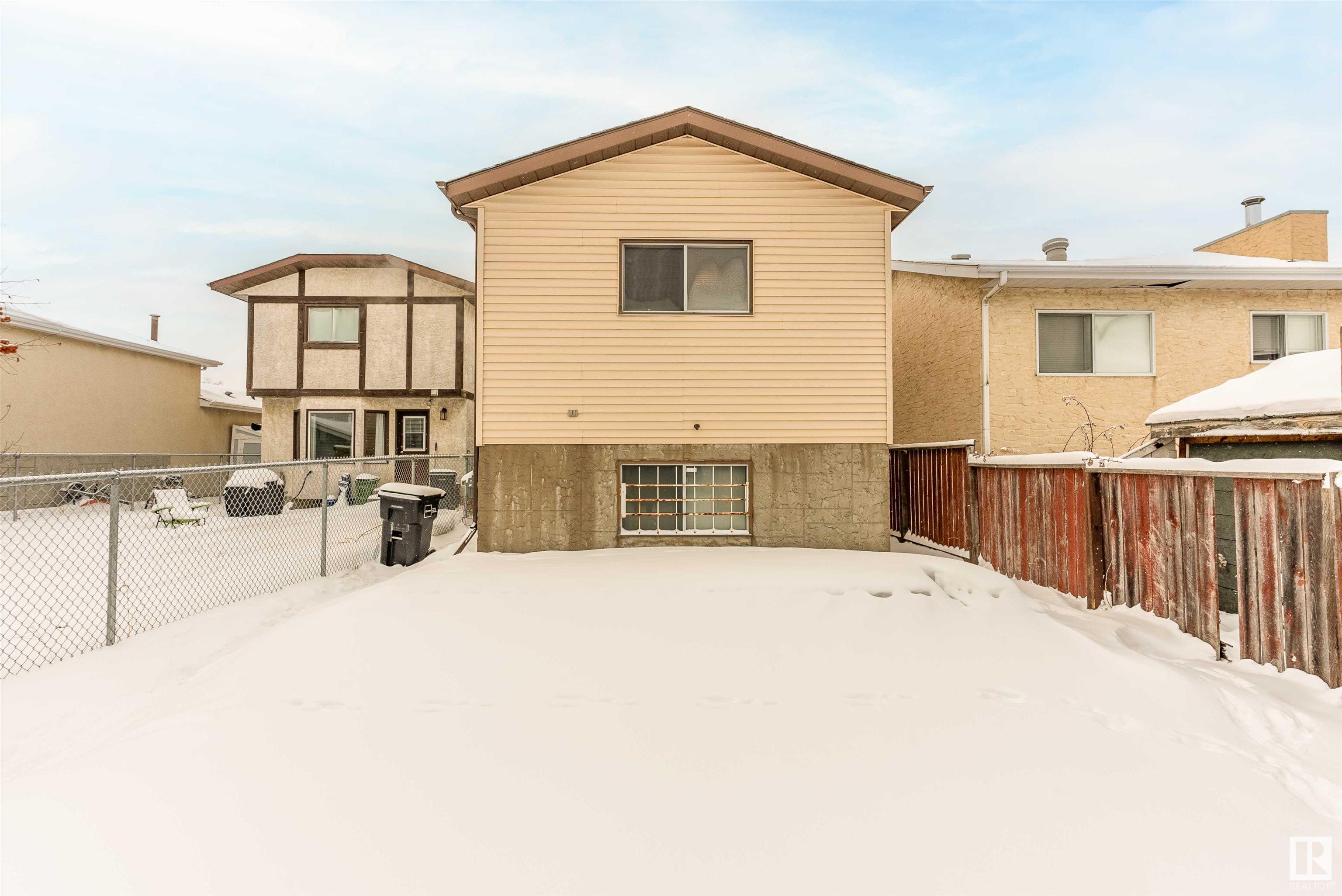      8330 158 AV NW , Edmonton,  ,T5Z 2P1 ;  Listing Number: MLS E4420624