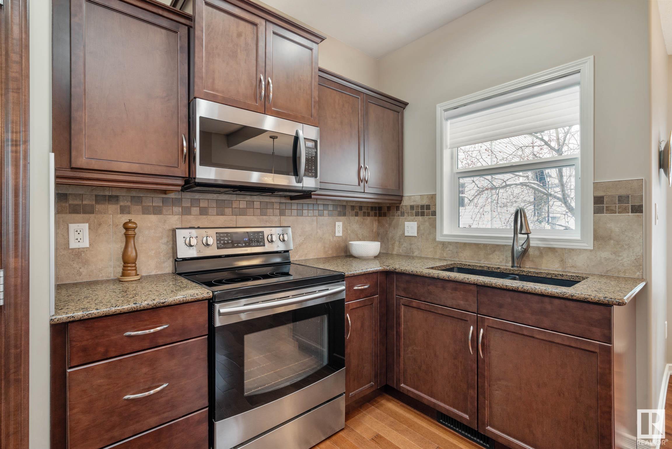      #33 2815 34 AV NW , Edmonton,  ,T6T 0K7 ;  Listing Number: MLS E4420626