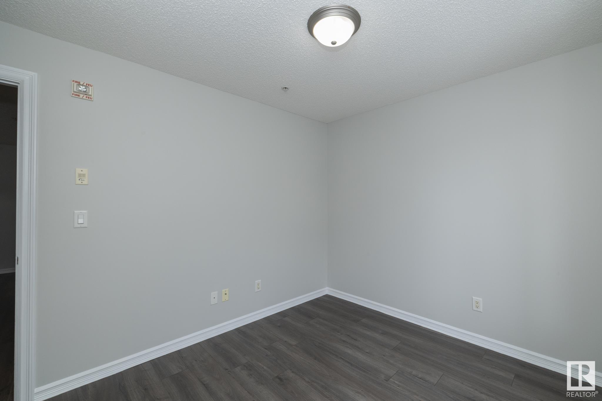      #310 4403 23 ST NW , Edmonton,  ,T6T 0E4 ;  Listing Number: MLS E4420629