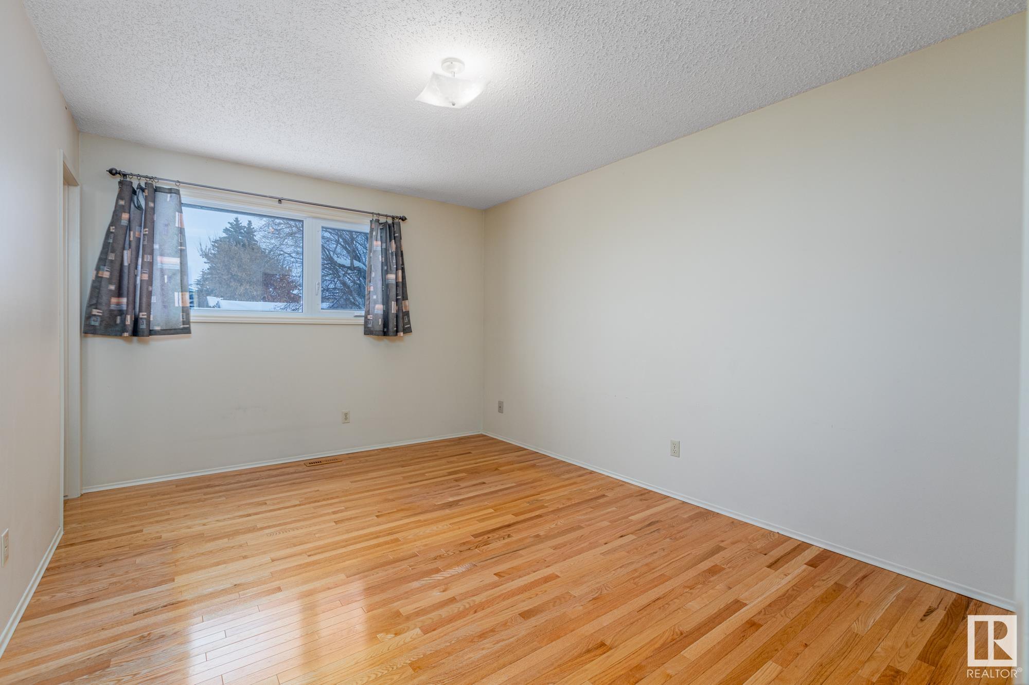      14215 114A ST NW , Edmonton,  ,T5X 1M5 ;  Listing Number: MLS E4420633
