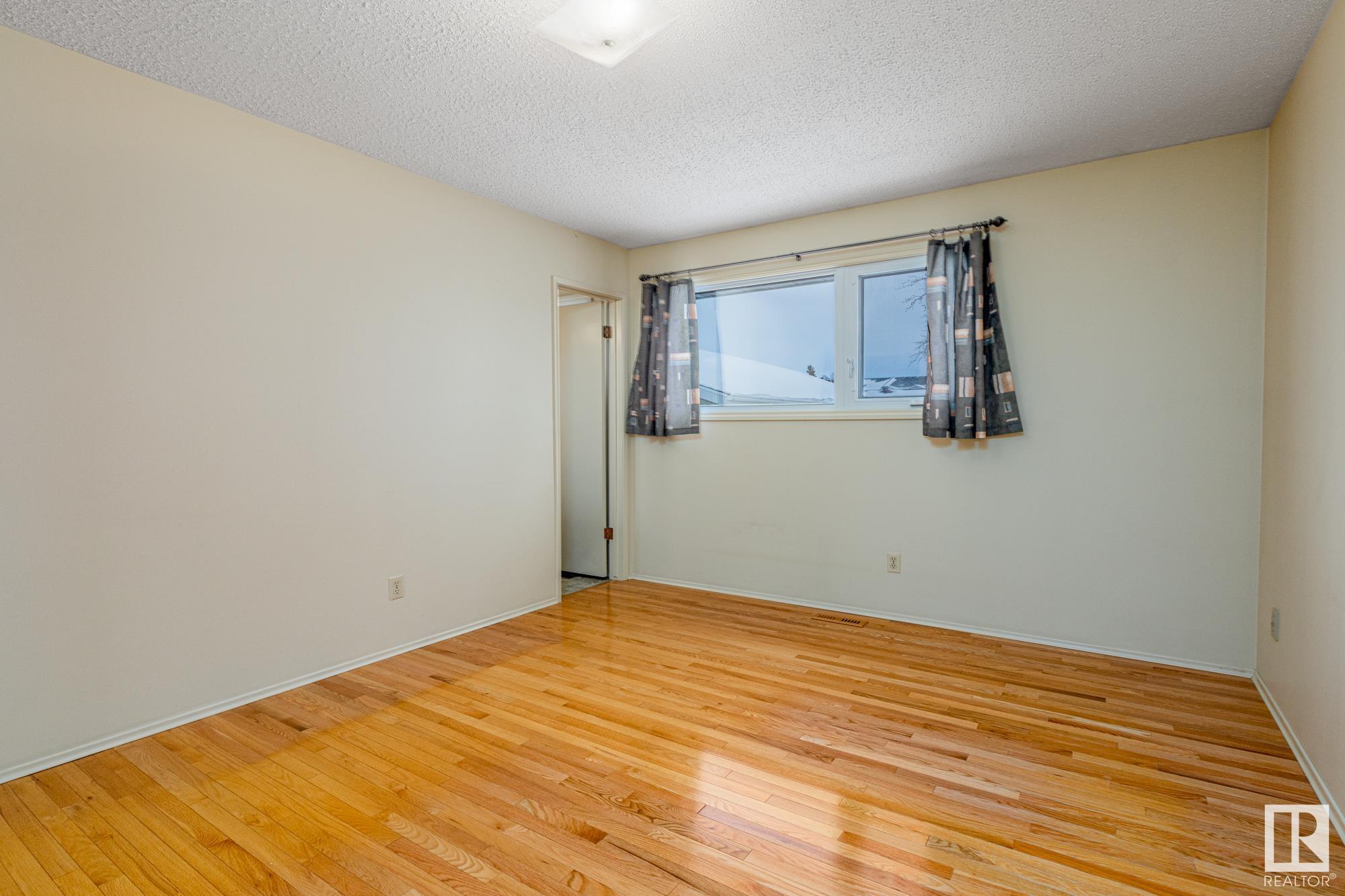      14215 114A ST NW , Edmonton,  ,T5X 1M5 ;  Listing Number: MLS E4420633