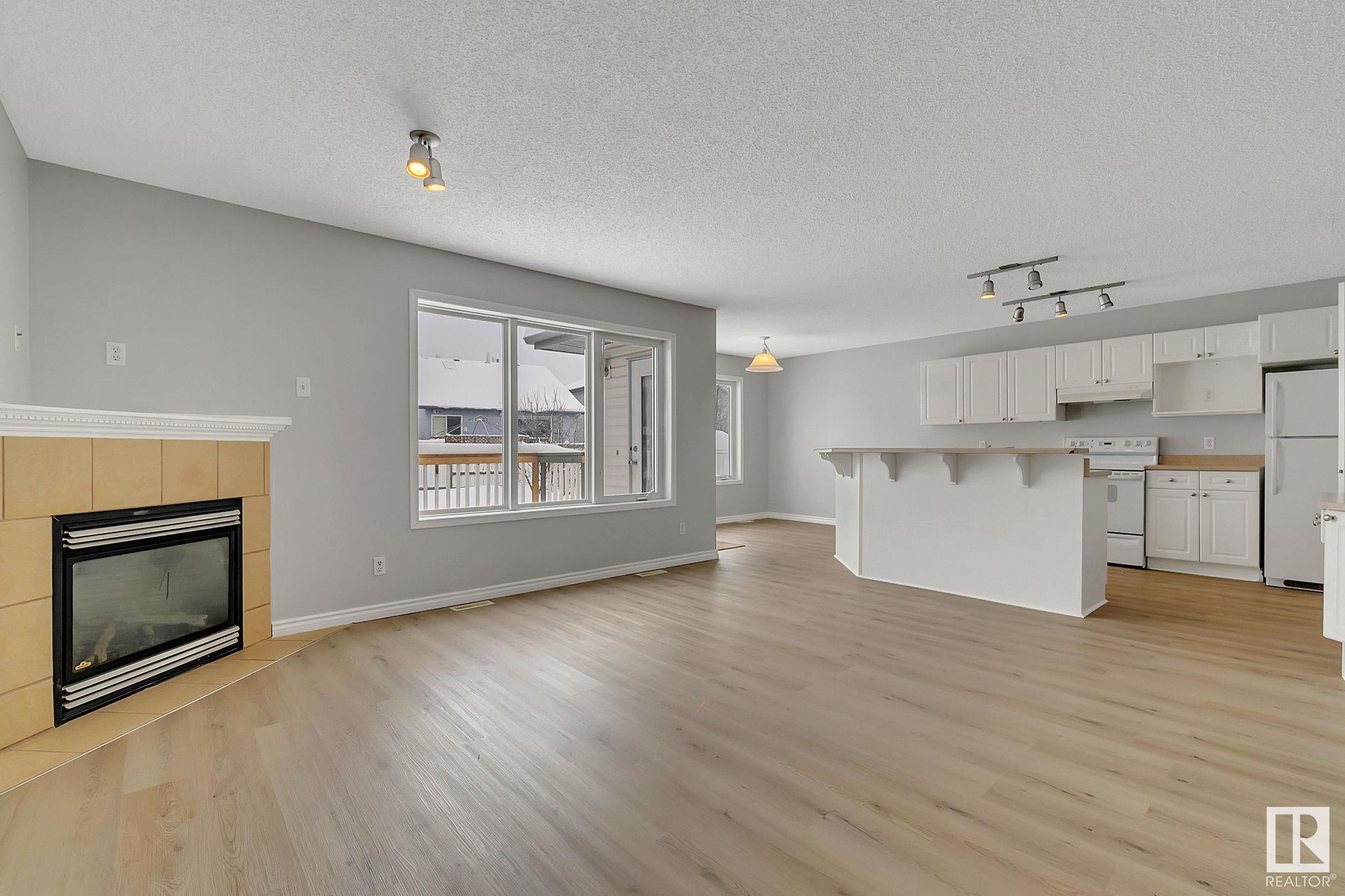 Photo 7 at 3771 23 Street NW, Wild Rose, Edmonton