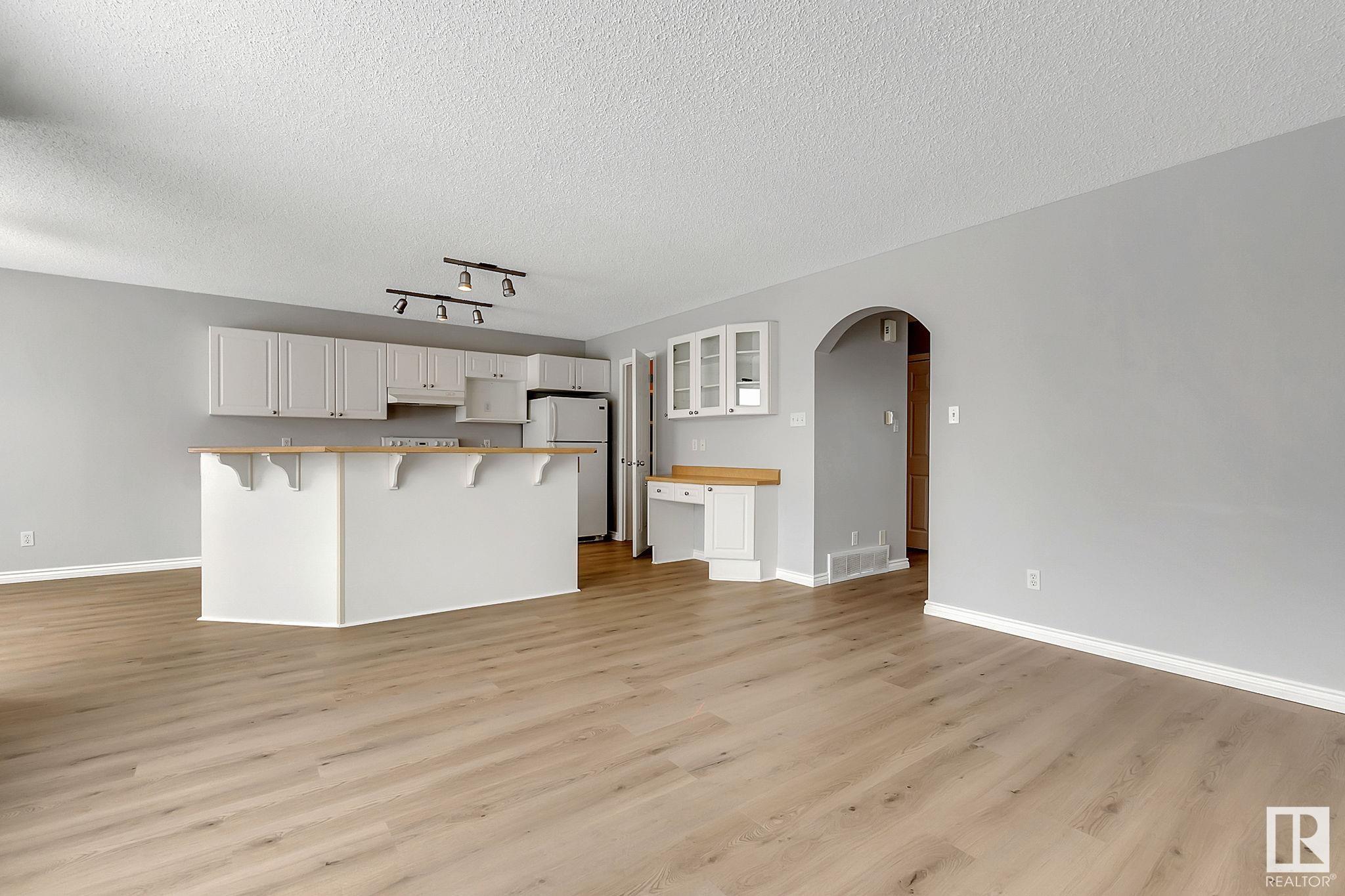 Photo 8 at 3771 23 Street NW, Wild Rose, Edmonton