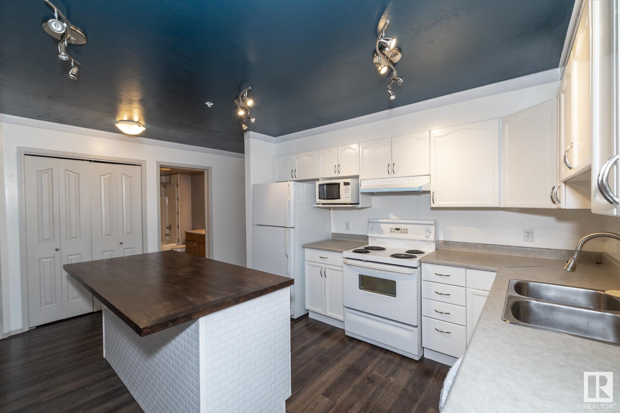      #407 10311 111 ST NW , Edmonton,  ,T5K 2Y8 ;  Listing Number: MLS E4420637