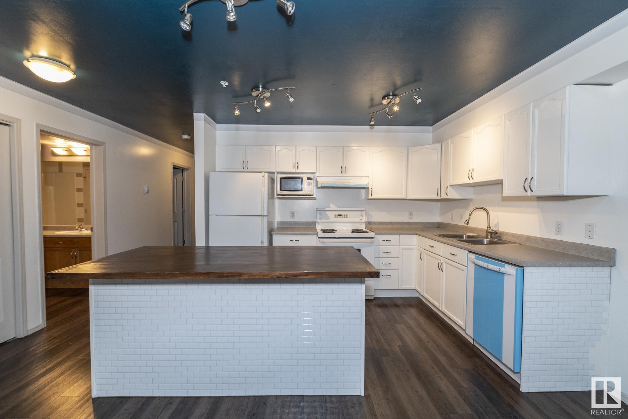      #407 10311 111 ST NW , Edmonton,  ,T5K 2Y8 ;  Listing Number: MLS E4420637