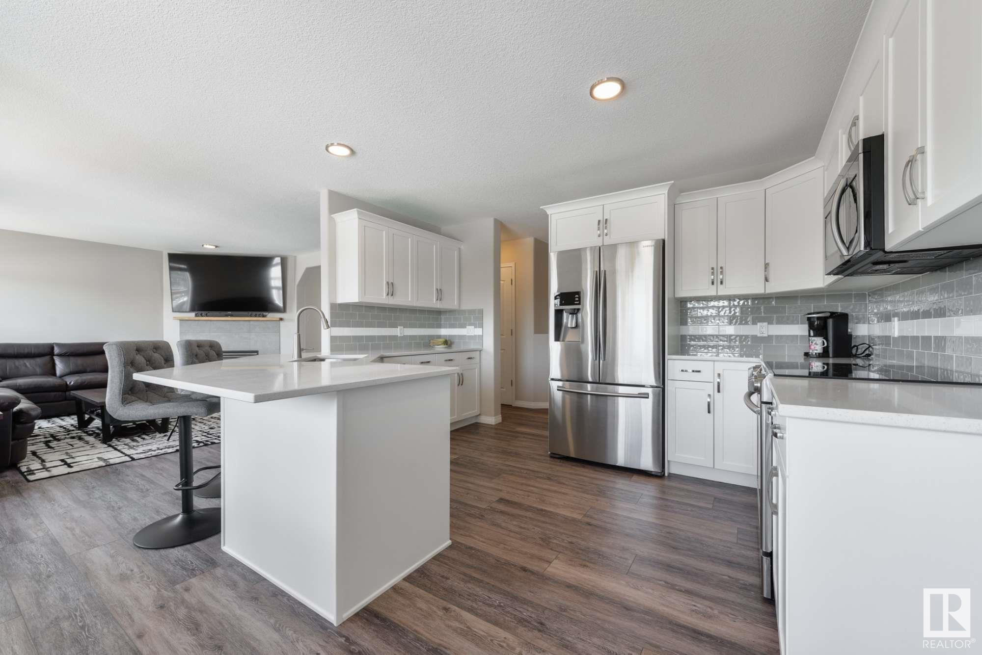      11807 171 AV NW , Edmonton,  ,T5X 6H8 ;  Listing Number: MLS E4420638