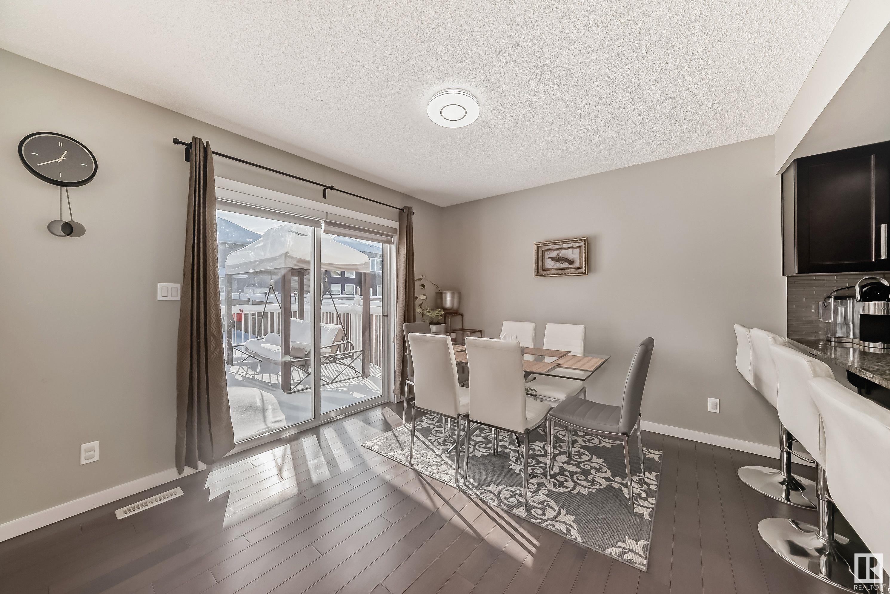     827 35 AV NW , Edmonton,  ,T6T 1A3 ;  Listing Number: MLS E4420642