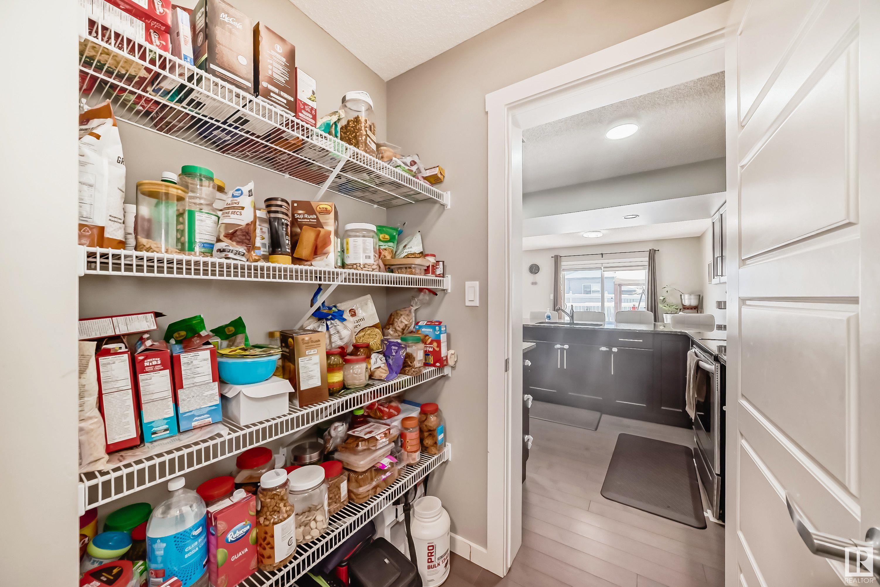      827 35 AV NW , Edmonton,  ,T6T 1A3 ;  Listing Number: MLS E4420642